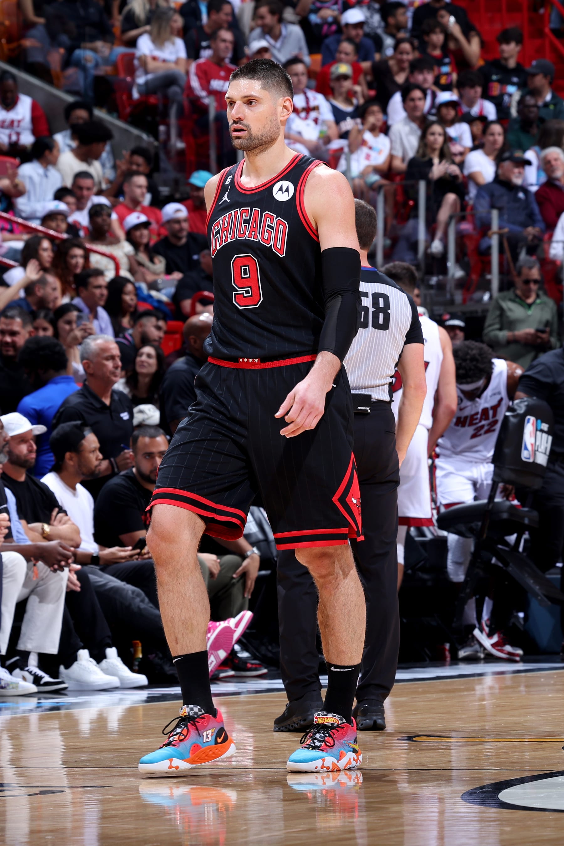 MIAMI, FL - APRIL 14: Nikola Vucevic #9 of the Chicago Bulls looks on during the game against the Miami Heat  During the 2023 Play-in Tournament on April 14, 2023 at Kaseya Center in Miami, Florida. NOTE TO USER: User expressly acknowledges and agrees that, by downloading and or using this photograph, User is consenting to the terms and conditions of the Getty Images License Agreement. Mandatory Copyright Notice: Copyright 2023 NBAE (Photo by Jeff Haynes/NBAE via Getty Images)