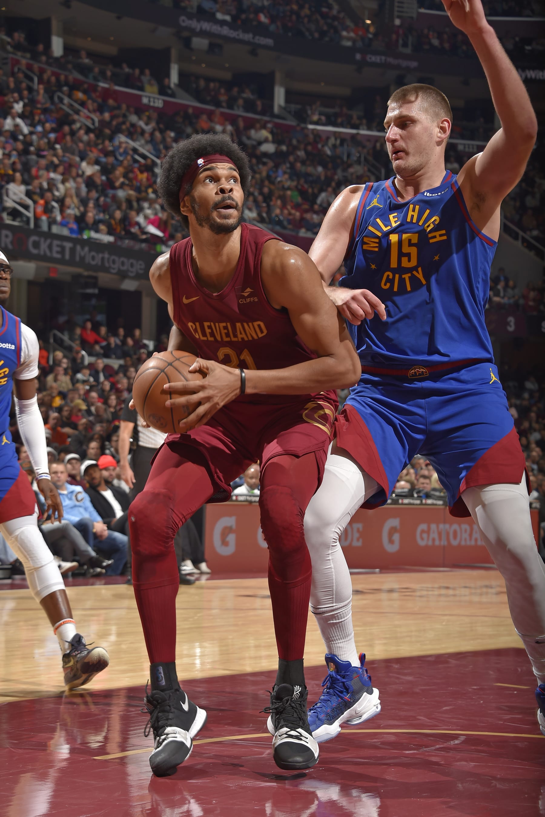 Jarrett Allen and Nikola JokiÄ