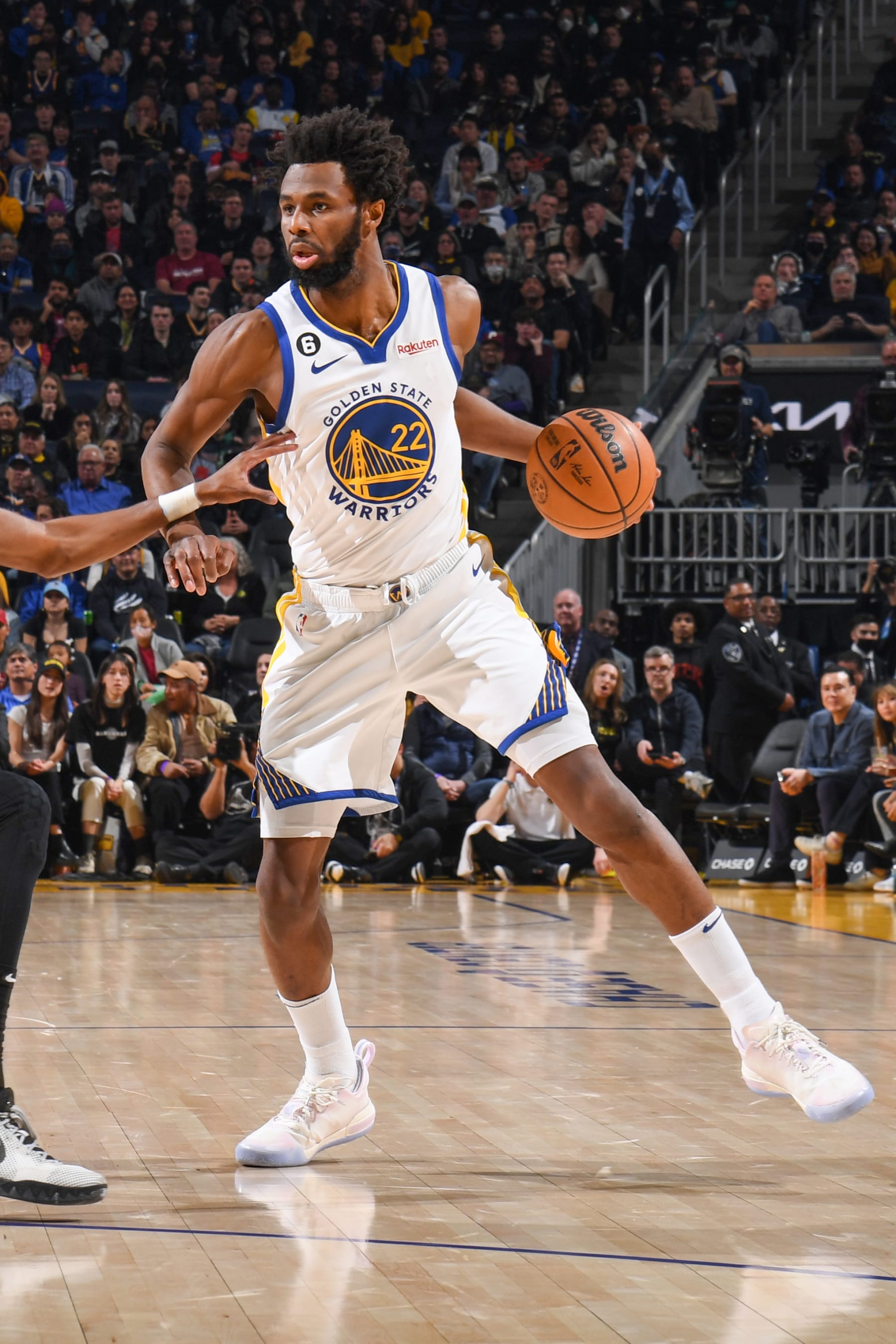 SAN FRANCISCO, CA - JANUARY 22:  Andrew Wiggins #22 of the Golden State Warriors drives to the basket drives to the basket during the game against the Brooklyn Nets on January 22, 2023 at Chase Center in San Francisco, California. NOTE TO USER: User expressly acknowledges and agrees that, by downloading and or using this photograph, user is consenting to the terms and conditions of Getty Images License Agreement. Mandatory Copyright Notice: Copyright 2023 NBAE (Photo by Noah Graham/NBAE via Getty Images)