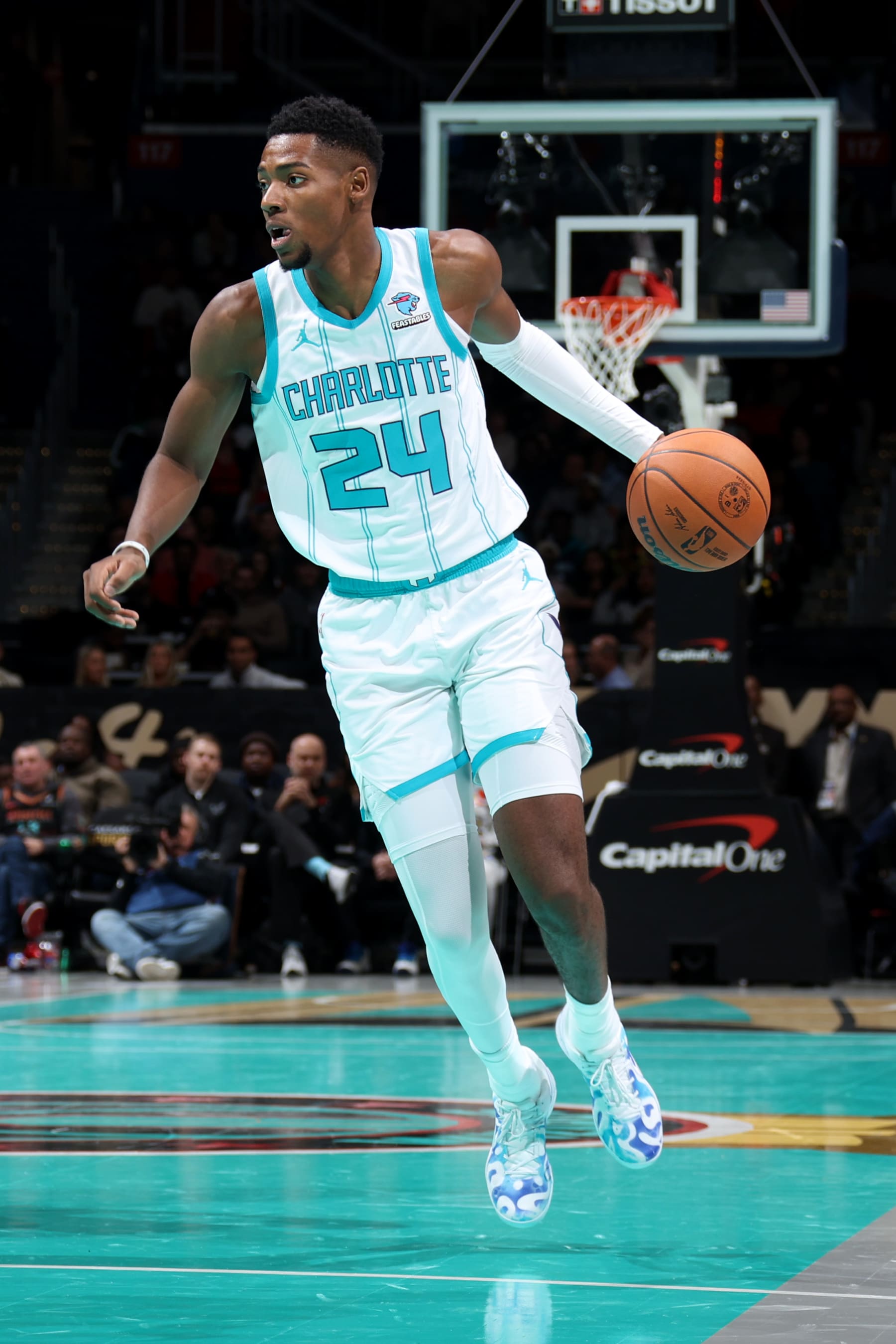 WASHINGTON, DC -  NOVEMBER 10: Brandon Miller #24 of the Charlotte Hornets dribbles the ball during the game against the Washington Wizards during the In-Season Tournament on November 10, 2023 at Capital One Arena in Washington, DC. NOTE TO USER: User expressly acknowledges and agrees that, by downloading and or using this Photograph, user is consenting to the terms and conditions of the Getty Images License Agreement. Mandatory Copyright Notice: Copyright 2023 NBAE (Photo by Stephen Gosling/NBAE via Getty Images)