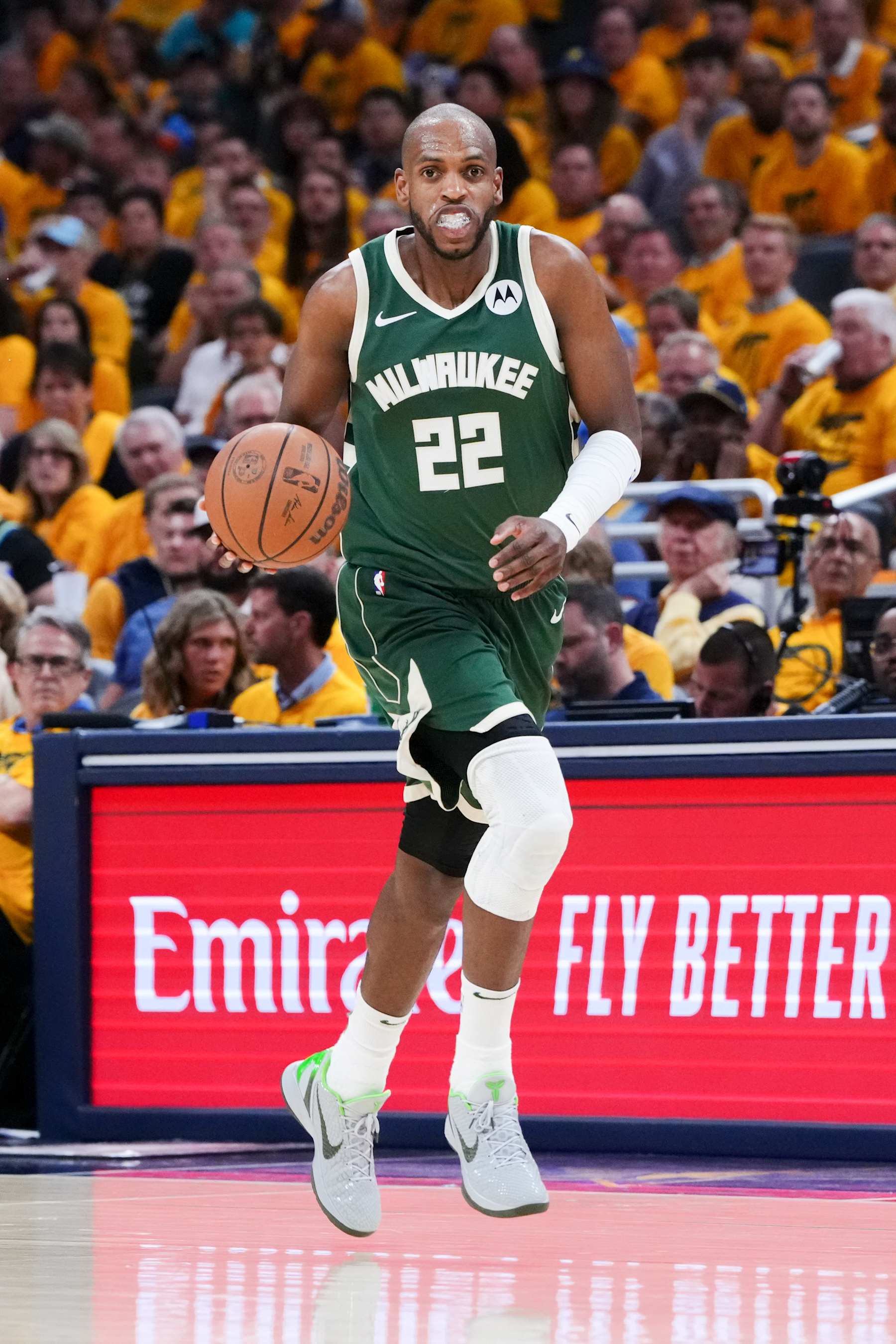 INDIANAPOLIS, INDIANA - MAY 02: Khris Middleton #22 of the Milwaukee Bucks dribbles the ball in the third quarter against the Indiana Pacers during game six of the Eastern Conference First Round Playoffs at Gainbridge Fieldhouse on May 02, 2024 in Indianapolis, Indiana. NOTE TO USER: User expressly acknowledges and agrees that, by downloading and or using this photograph, User is consenting to the terms and conditions of the Getty Images License Agreement. (Photo by Dylan Buell/Getty Images)