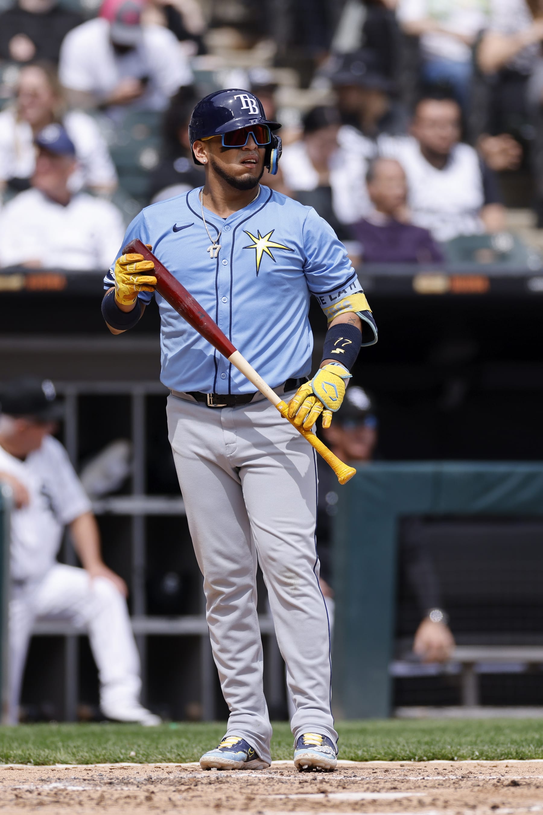 CHICAGO, IL - APRIL 28: Tampa Bay Rays third baseman Isaac Paredes (17) steps to the plate to bat during an MLB game against the Chicago White Sox on April 28, 2024 at Guaranteed Rate Field in Chicago, Illinois. (Photo by Joe Robbins/Icon Sportswire via Getty Images)