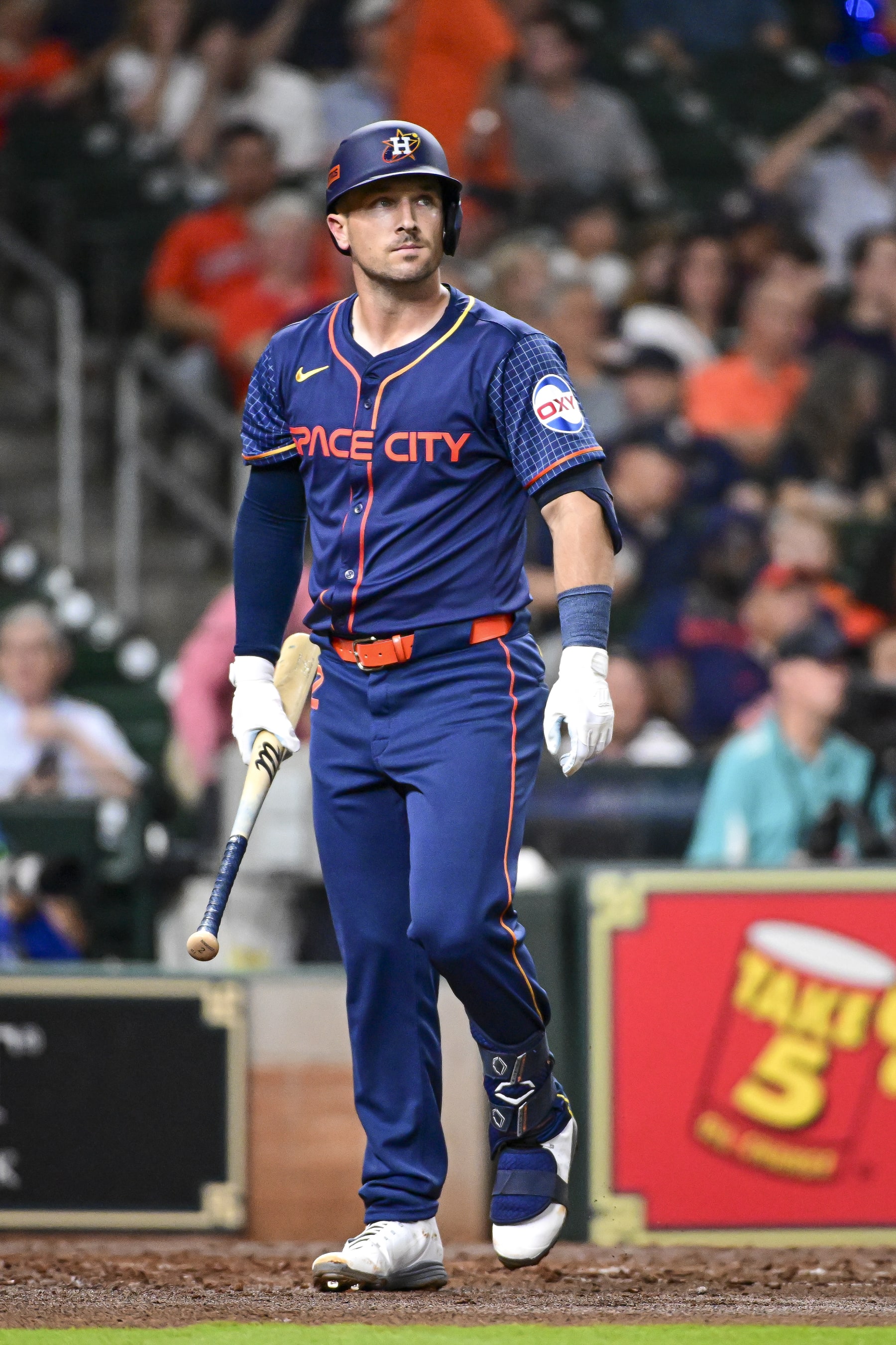 HOUSTON, TEXAS - APRIL 01: Alex Bregman #2 of the Houston Astros bats against the Toronto Blue Jays at Minute Maid Park on April 01, 2024 in Houston, Texas. (Photo by Logan Riely/Getty Images)