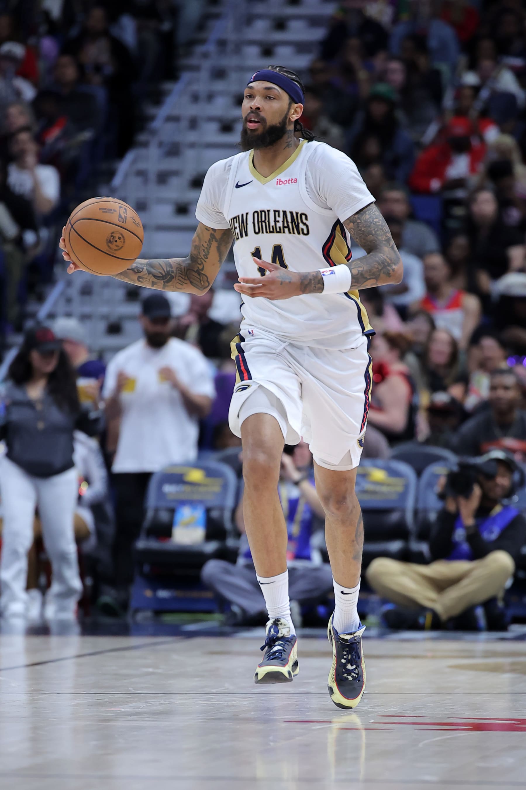 NEW ORLEANS, LOUISIANA - FEBRUARY 25: Brandon Ingram #14 of the New Orleans Pelicans drives with the ball against the Chicago Bulls during the second half at the Smoothie King Center on February 25, 2024 in New Orleans, Louisiana. NOTE TO USER: User expressly acknowledges and agrees that, by downloading and or using this Photograph, user is consenting to the terms and conditions of the Getty Images License Agreement. (Photo by Jonathan Bachman/Getty Images)
