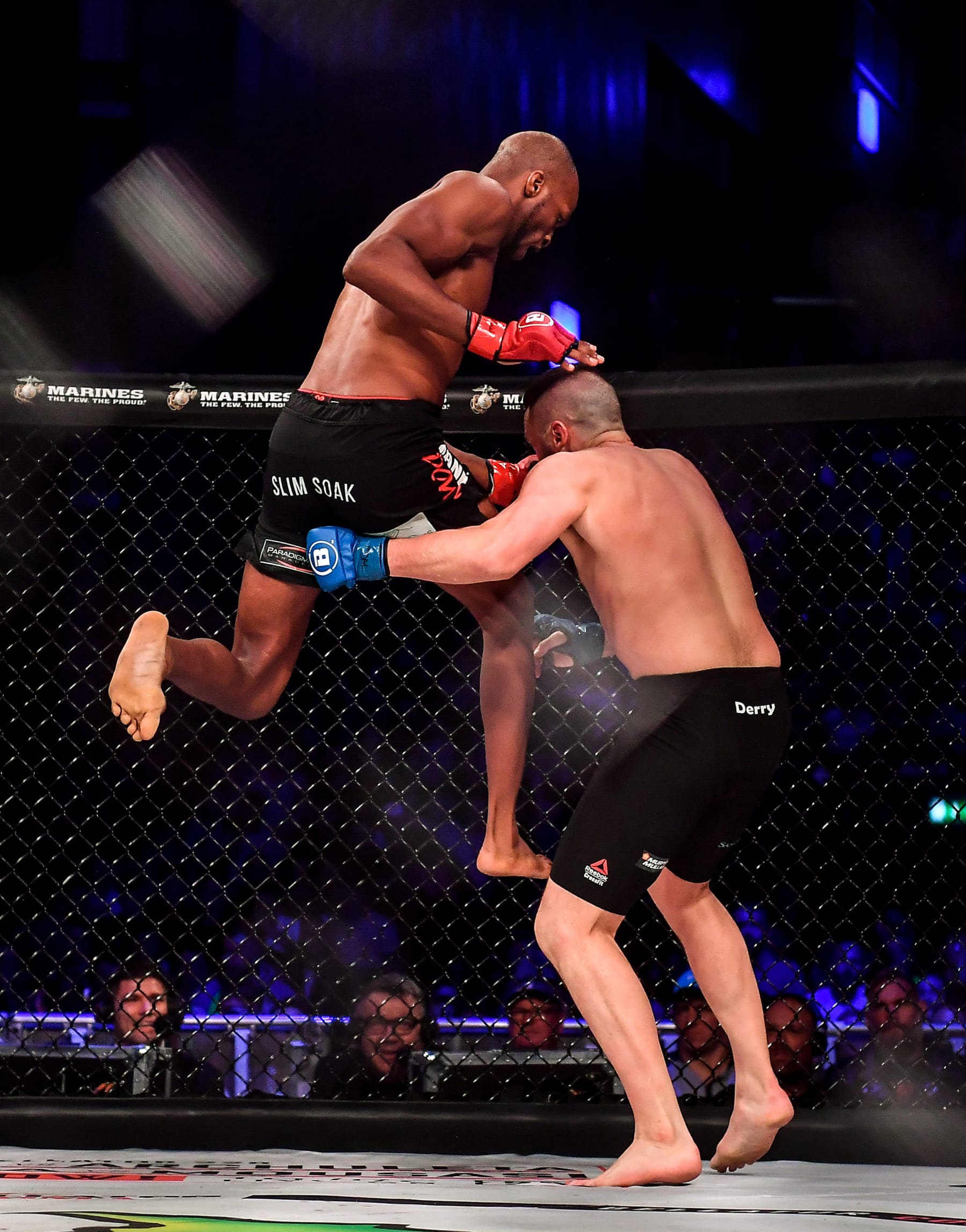Michael Page knocks out Richard Kiely in Bellator