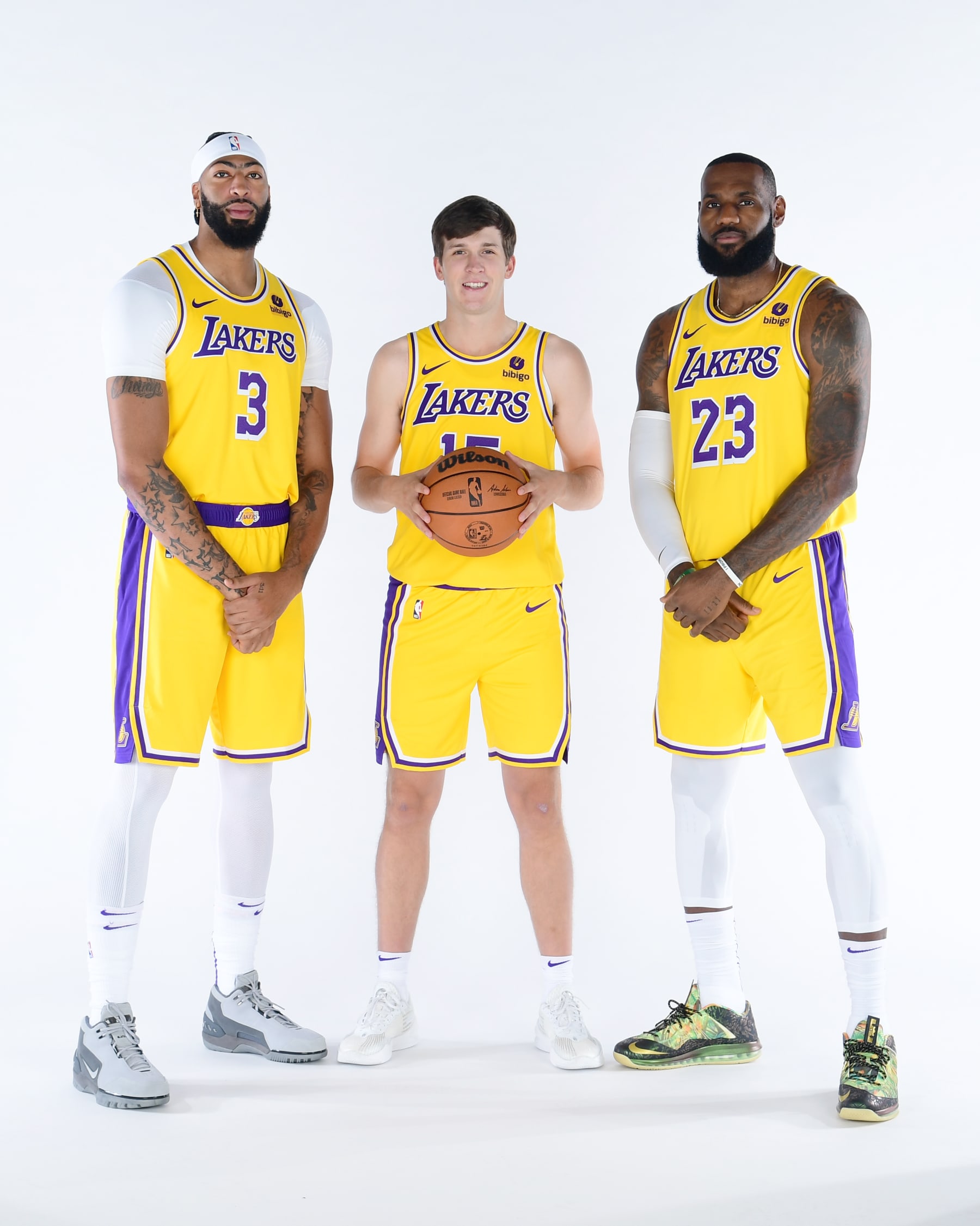 EL SEGUNDO, CA - OCTOBER 02: Anthony Davis #3, Austin Reaves #15 and LeBron James #23 of the Los Angeles Lakers pose for a portrait during 2023-24 NBA Media day at UCLA Health Training Center on October 02, 2023 in El Segundo, California. NOTE TO USER: User expressly acknowledges and agrees that, by downloading and/or using this Photograph, user is consenting to the terms and conditions of the Getty Images License Agreement. Mandatory Copyright Notice: Copyright 2023 NBAE (Photo by Adam Pantozzi/NBAE via Getty Images)