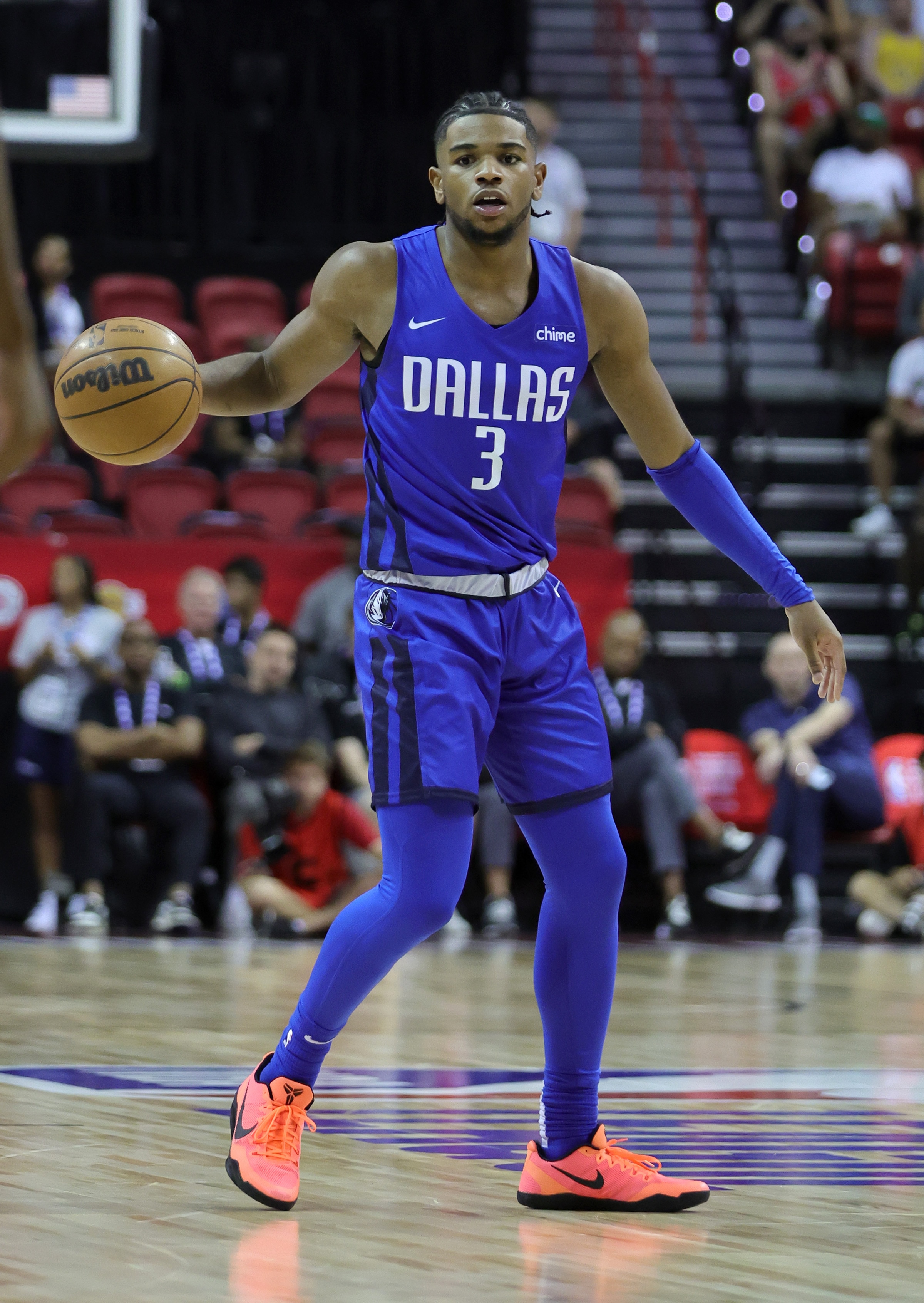 LAS VEGAS, NEVADA - JULY 08: Jaden Hardy #3 of the Dallas Mavericks brings the ball up the court against the Chicago Bulls during the 2022 NBA Summer League at the Thomas & Mack Center on July 08, 2022 in Las Vegas, Nevada. NOTE TO USER: User expressly acknowledges and agrees that, by downloading and or using this photograph, User is consenting to the terms and conditions of the Getty Images License Agreement. (Photo by Ethan Miller/Getty Images)