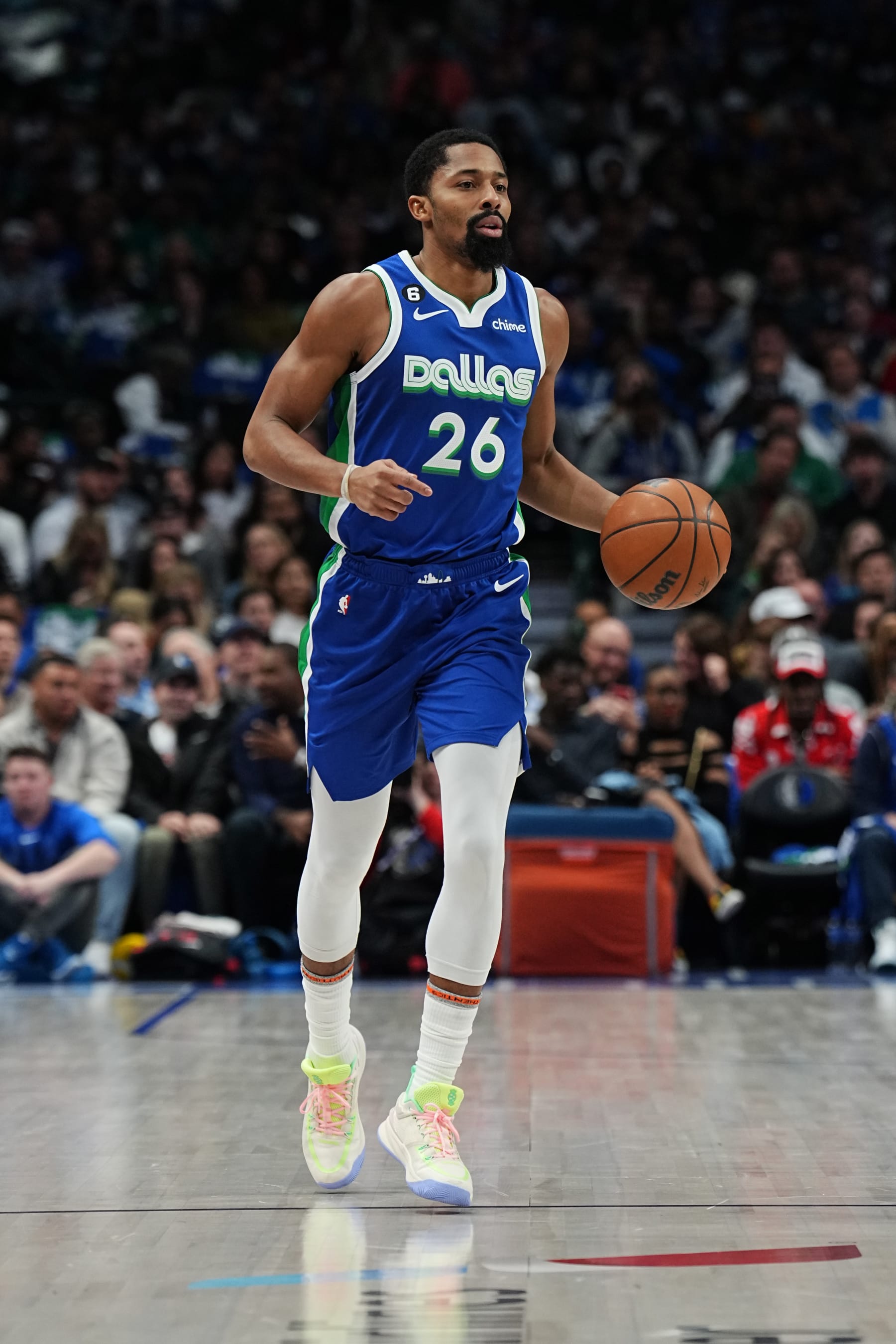 DALLAS, TX - NOVEMBER 12: Spencer Dinwiddie #26 of the Dallas Mavericks handles the ball during the game against the Portland Trail Blazers on November 12, 2022 at the American Airlines Center in Dallas, Texas. NOTE TO USER: User expressly acknowledges and agrees that, by downloading and or using this photograph, User is consenting to the terms and conditions of the Getty Images License Agreement. Mandatory Copyright Notice: Copyright 2022 NBAE (Photo by Glenn James/NBAE via Getty Images)