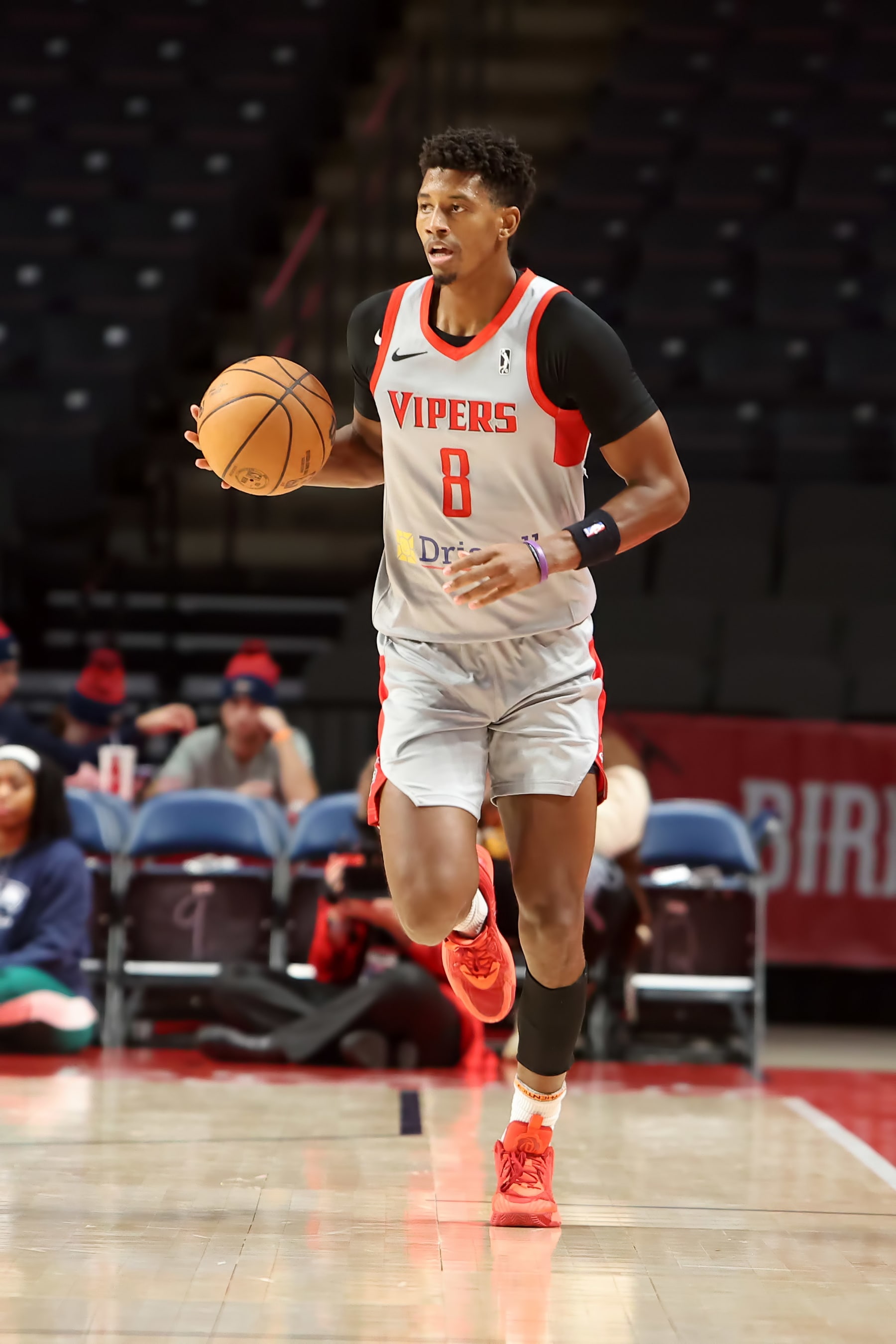 BIRMINGHAM, AL - DECEMBER 09: Rio Grande Valley Vipers guard Jarrett Culver (8) during the game between the Birmingham Squadron and the Rio Grande Valley Vipers on December 9, 2023 at Legacy Arena in Birmingham, Alabama.  (Photo by Michael Wade/Icon Sportswire via Getty Images)