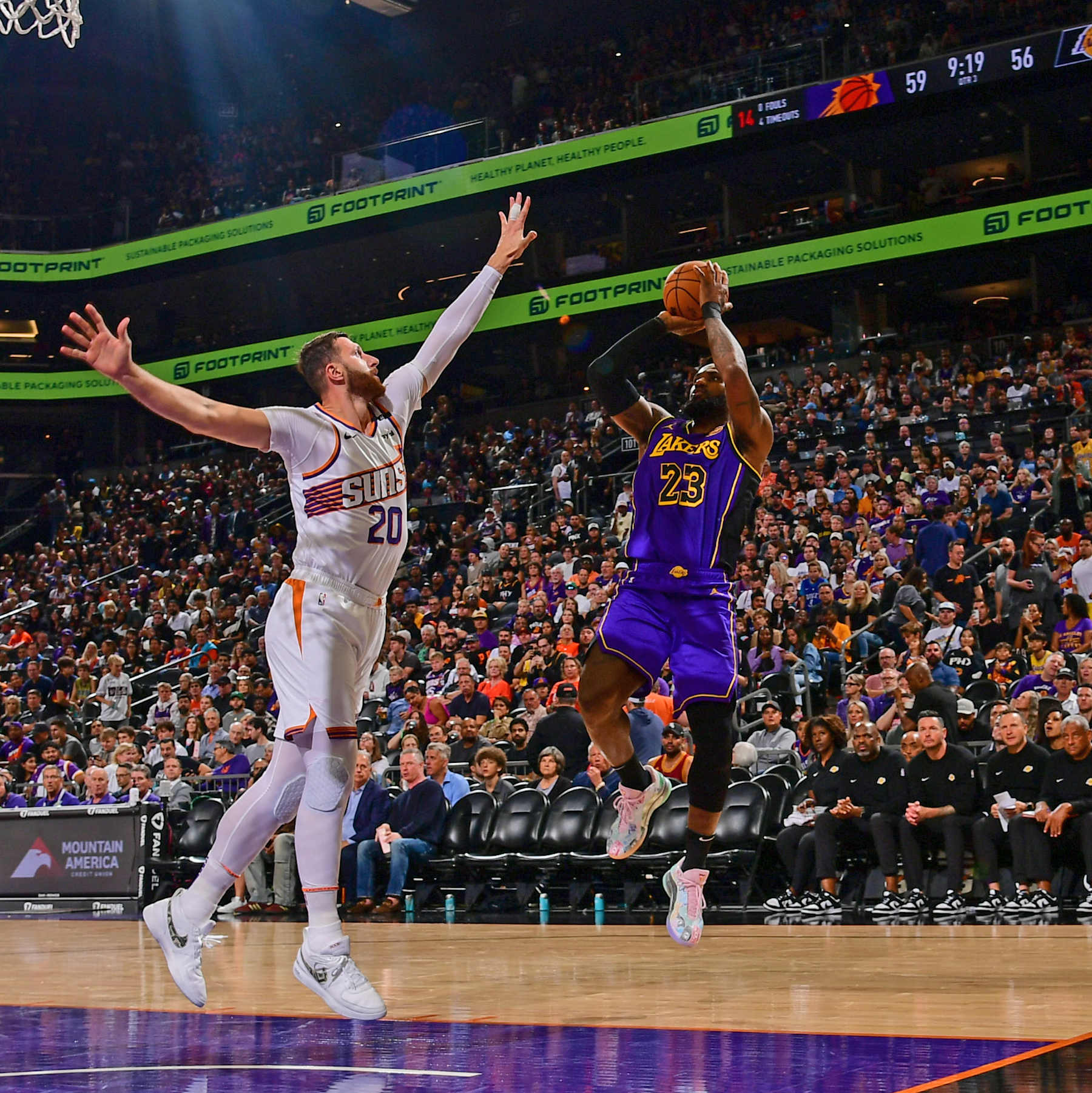 Jusuf NurkiÄ and LeBron James