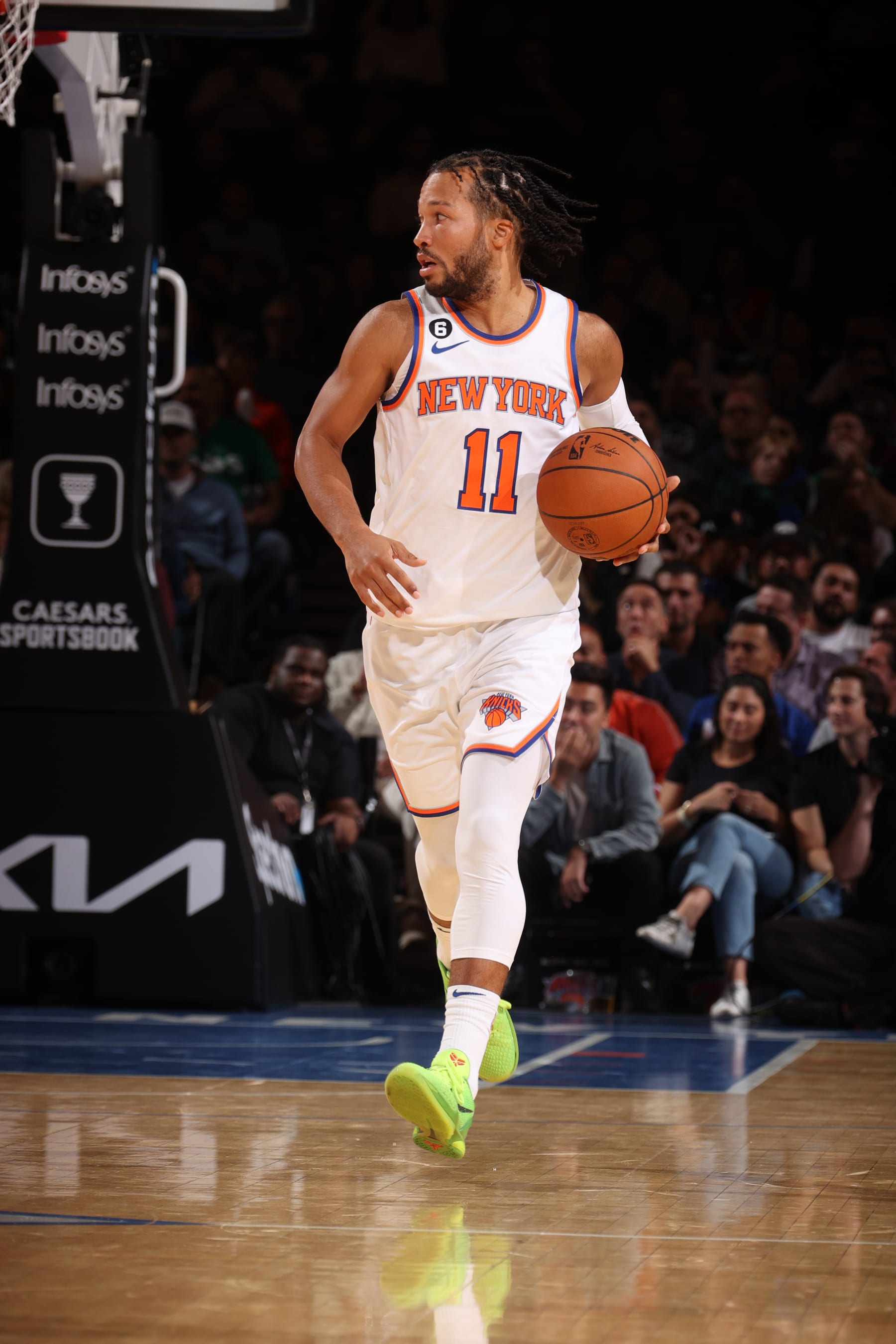 NEW YORK, NY - NOVEMBER 5: Jalen Brunson #11 of the New York Knicks dribbles the ball during the game against the Boston Celtics on November 5, 2022 at Madison Square Garden in New York City, New York.  NOTE TO USER: User expressly acknowledges and agrees that, by downloading and or using this photograph, User is consenting to the terms and conditions of the Getty Images License Agreement. Mandatory Copyright Notice: Copyright 2022 NBAE  (Photo by Nathaniel S. Butler/NBAE via Getty Images)