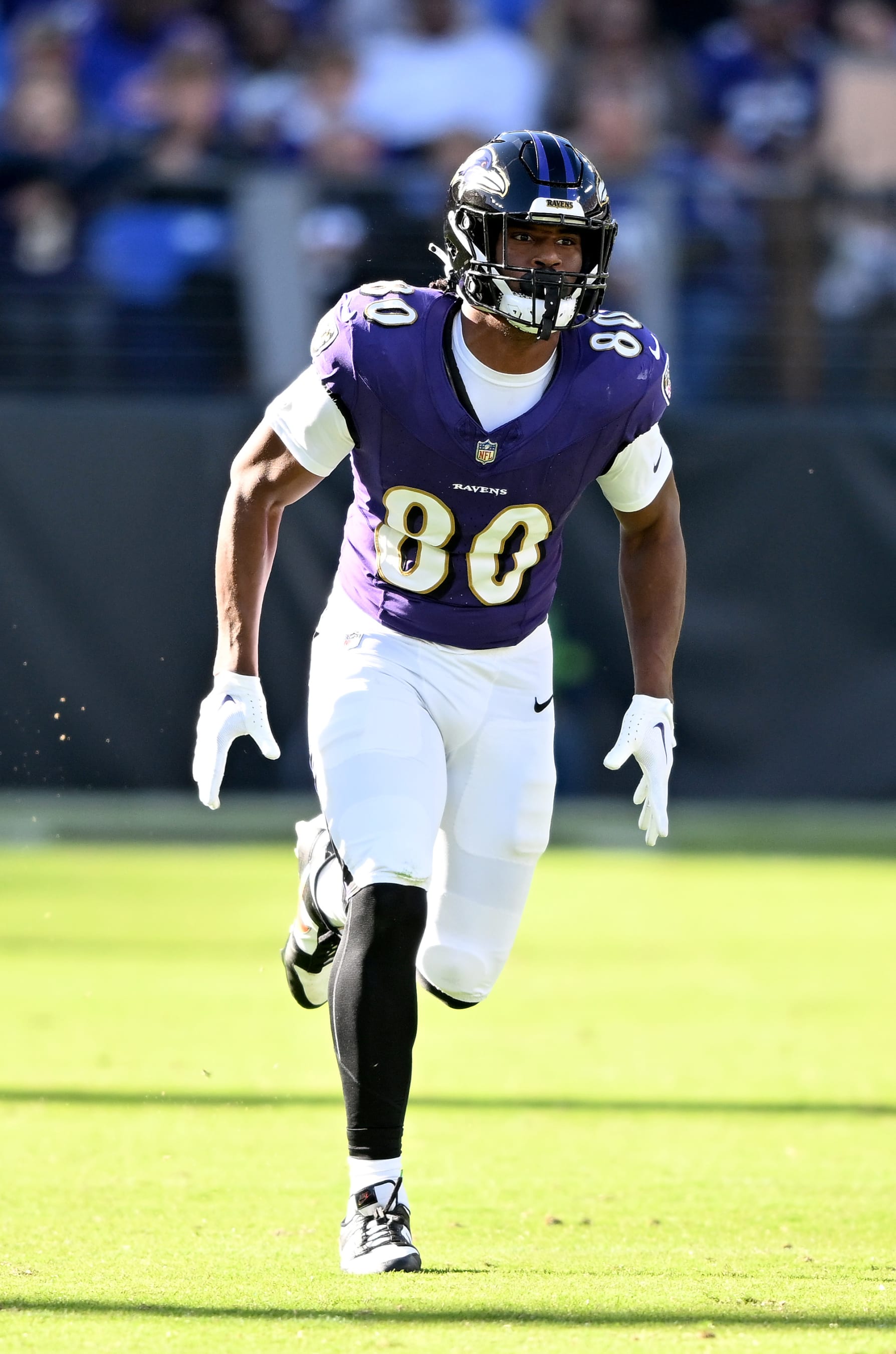 BALTIMORE, MARYLAND - OCTOBER 22: Isaiah Likely #80 of the Baltimore Ravens runs down the field on a kick off against the Detroit Lions at M&T Bank Stadium on October 22, 2023 in Baltimore, Maryland. (Photo by G Fiume/Getty Images)