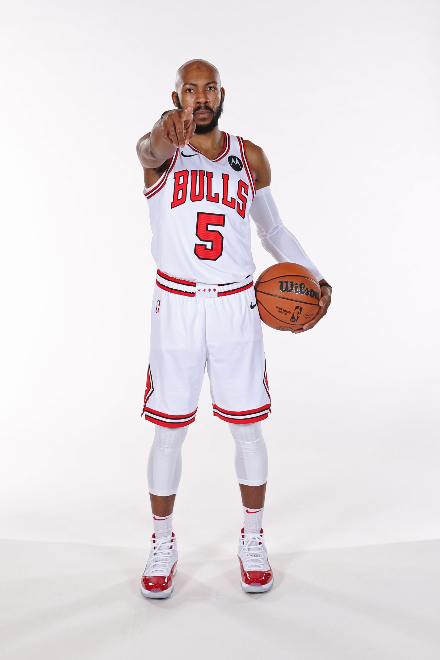 CHICAGO, IL- OCTOBER 2: Jevon Carter #5 of the Chicago Bulls poses for a portrait for Media Day at the Barclays Center in Chicago, Illinois.  NOTE TO USER: User expressly acknowledges and agrees that, by downloading and or using this photograph, User is consenting to the terms and conditions of the Getty Images License Agreement. Mandatory Copyright Notice: Copyright 2023 NBAE  (Photo by Jeff Haynes/NBAE via Getty Images)