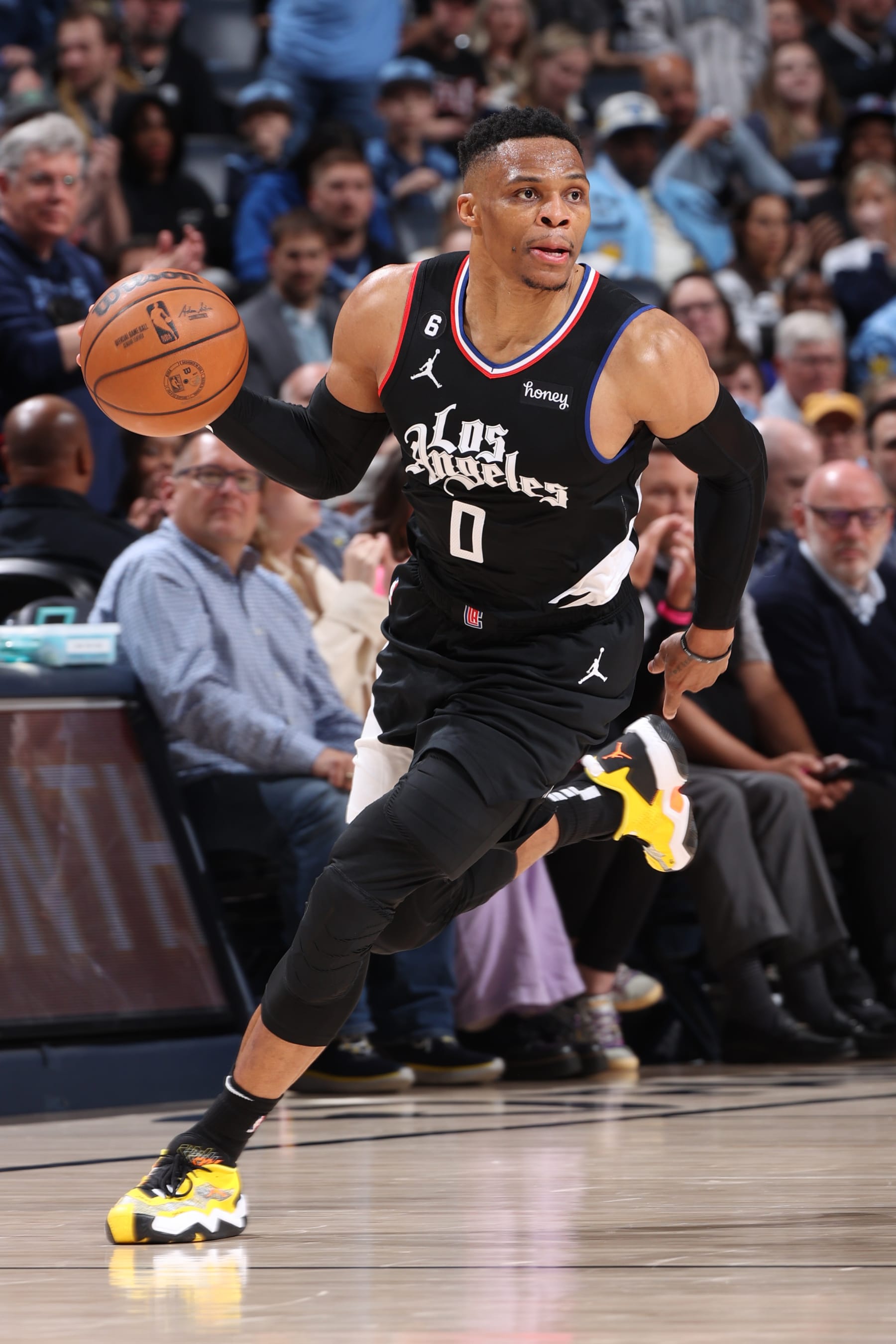 MEMPHIS, TN - MARCH 29: Russell Westbrook #0 of the LA Clippers dribbles the ball during the game against the Memphis Grizzlies on March 29, 2023 at FedExForum in Memphis, Tennessee. NOTE TO USER: User expressly acknowledges and agrees that, by downloading and or using this photograph, User is consenting to the terms and conditions of the Getty Images License Agreement. Mandatory Copyright Notice: Copyright 2023 NBAE (Photo by Joe Murphy/NBAE via Getty Images)