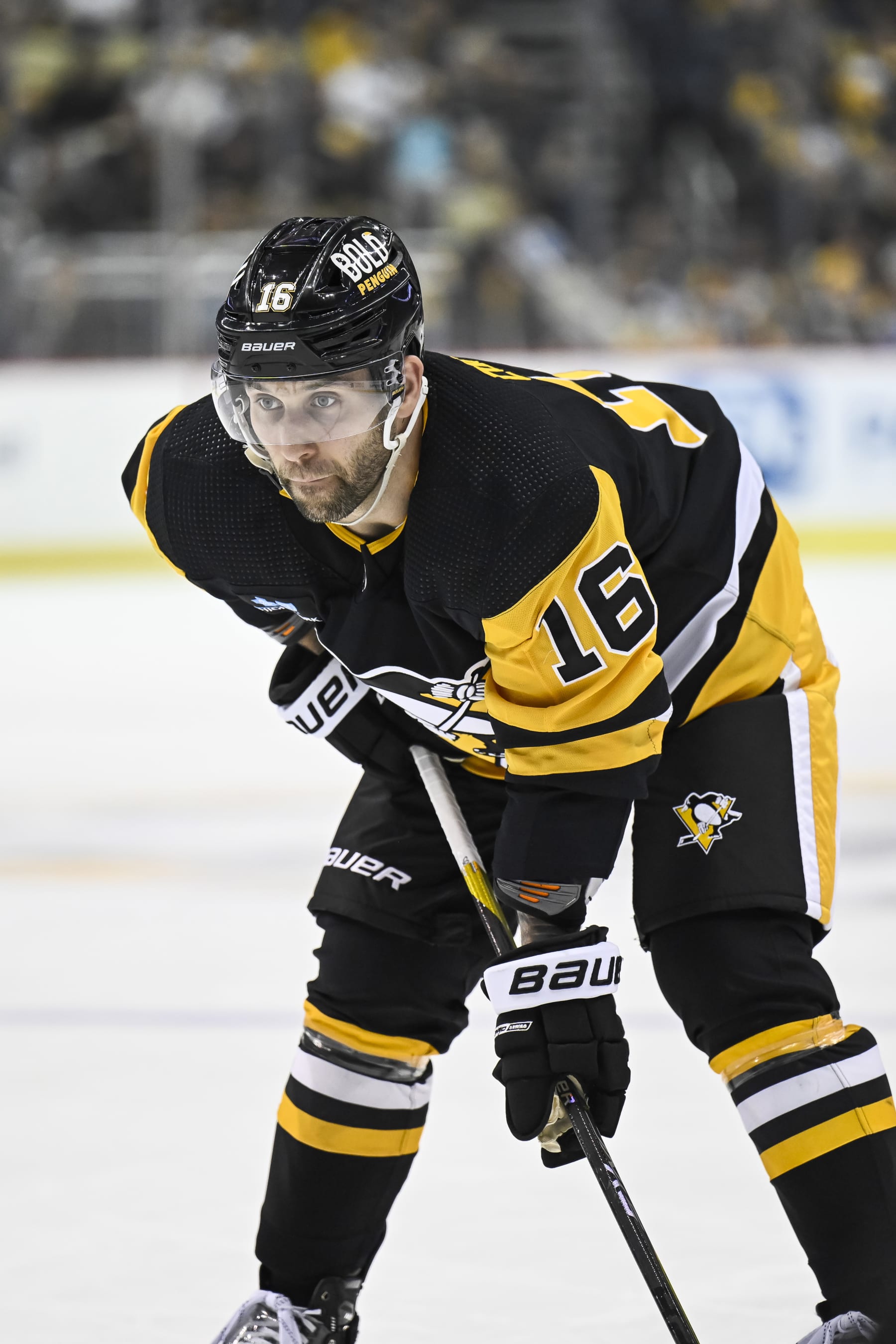 PITTSBURGH, PA - APRIL 11: Pittsburgh Penguins left wing Jason Zucker (16) waits for play to begin during the third period in the NHL game between the Pittsburgh Penguins and the Chicago Blackhawks on April 11, 2023, at PPG Paints Arena in Pittsburgh, PA. (Photo by Jeanine Leech/Icon Sportswire via Getty Images)