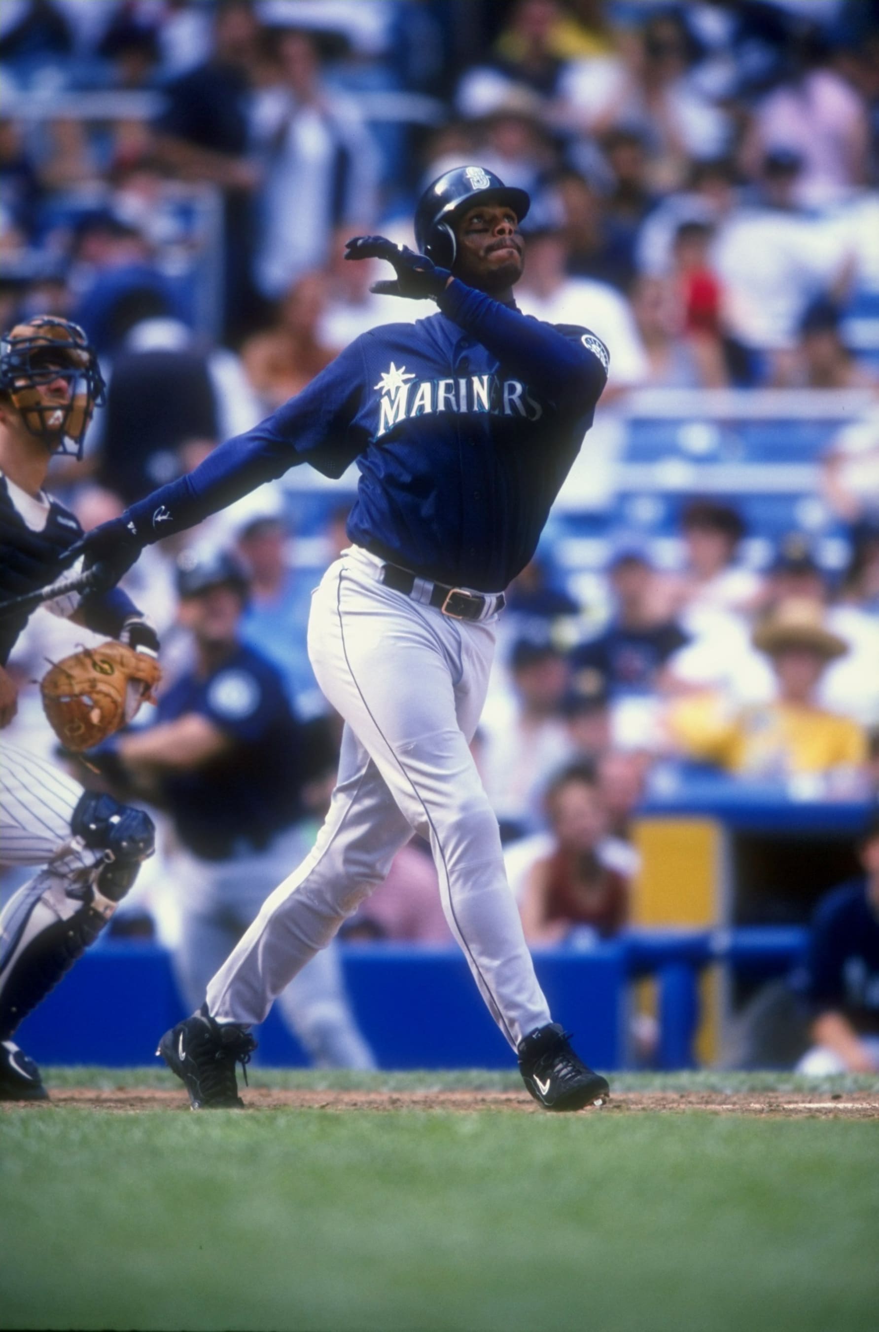 30 Aug 1998: Ken Griffey Jr. #24 of the Seattle Mariners hits his 47th home run during the game against the New York Yankees at Yankee Stadium in the Bronx, New York. The Mariners defeated the Yankees 11-2.