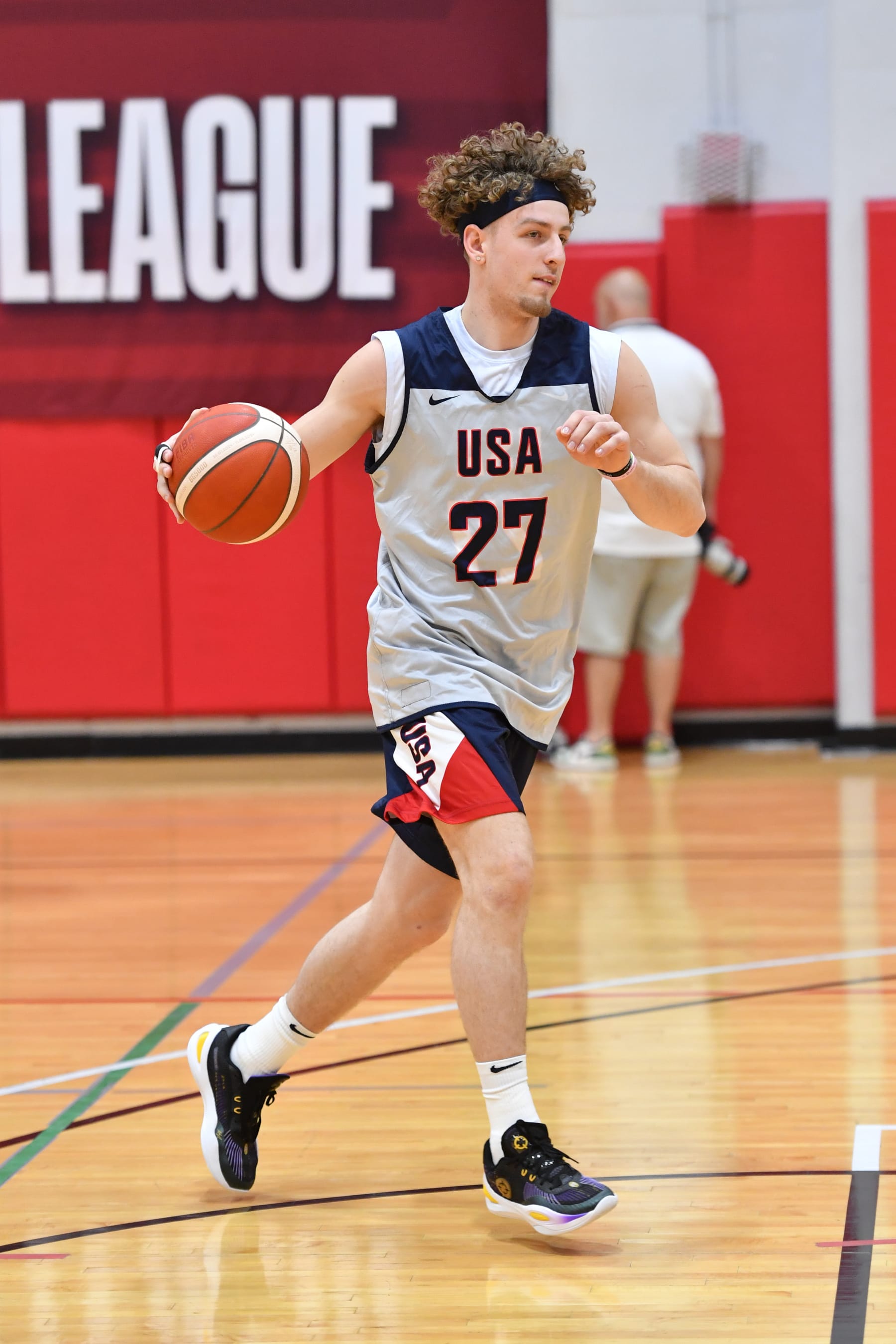 LAS VEGAS, NV - JULY 7: Brandin Podziemski #27 of the USA Basketball Men's Team dribbles the ball during USAB Men's Training Camp in Las Vegas on July 7, 2024 in Las Vegas Nevada. NOTE TO USER: User expressly acknowledges and agrees that, by downloading and/or using this Photograph, user is consenting to the terms and conditions of the Getty Images License Agreement. Mandatory Copyright Notice: Copyright 2024 NBAE (Photo by Juan Ocampo/NBAE via Getty Images)