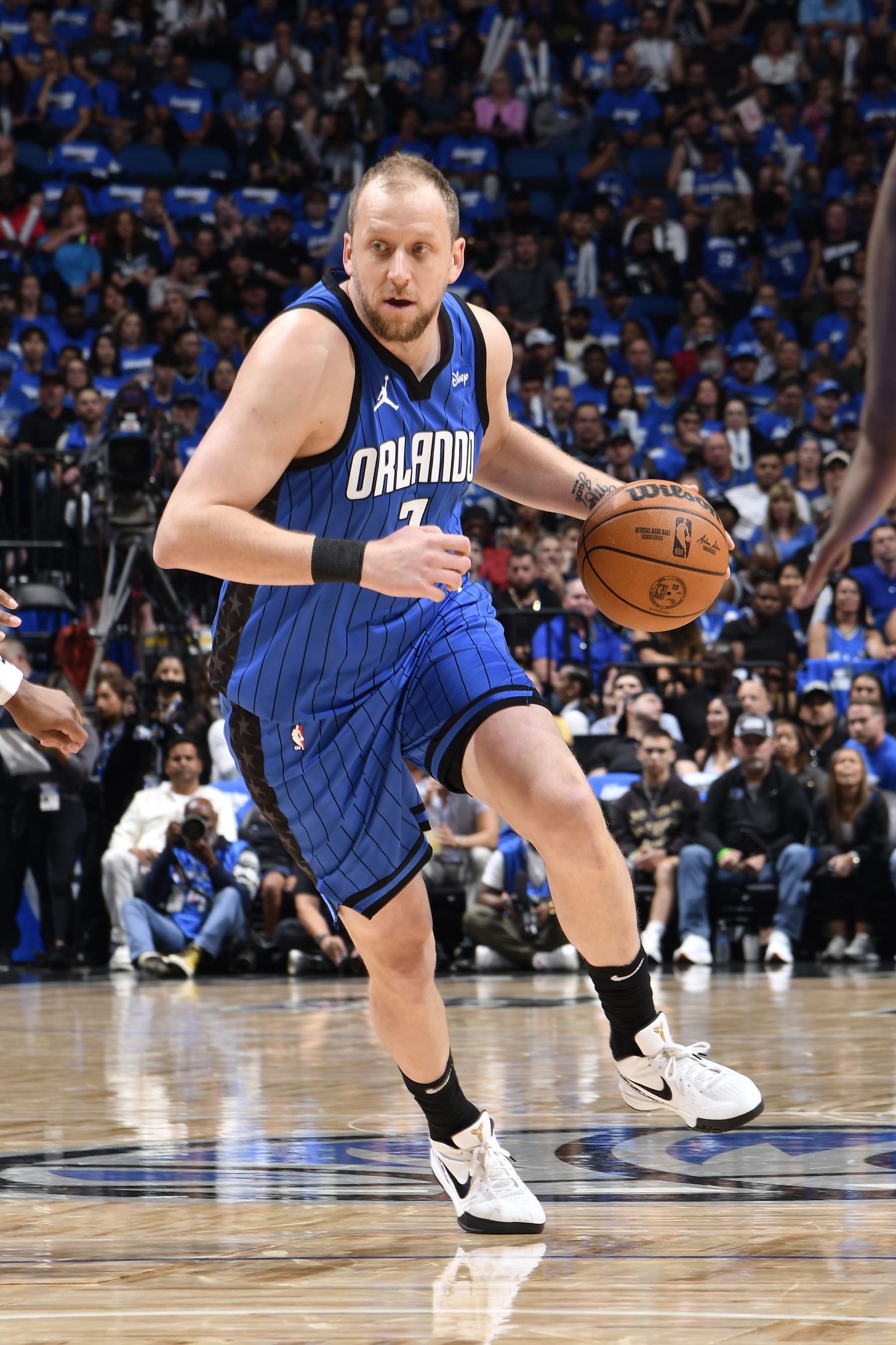ORLANDO, FL - MAY 3: Joe Ingles #7 of the Orlando Magic dribbles the ball during the game against the Cleveland Cavaliers during Round 1 Game 6 of the 2024 NBA Playoffs on May 3, 2024 at Amway Center in Orlando, Florida. NOTE TO USER: User expressly acknowledges and agrees that, by downloading and or using this photograph, User is consenting to the terms and conditions of the Getty Images License Agreement. Mandatory Copyright Notice: Copyright 2024 NBAE (Photo by Fernando Medina/NBAE via Getty Images)