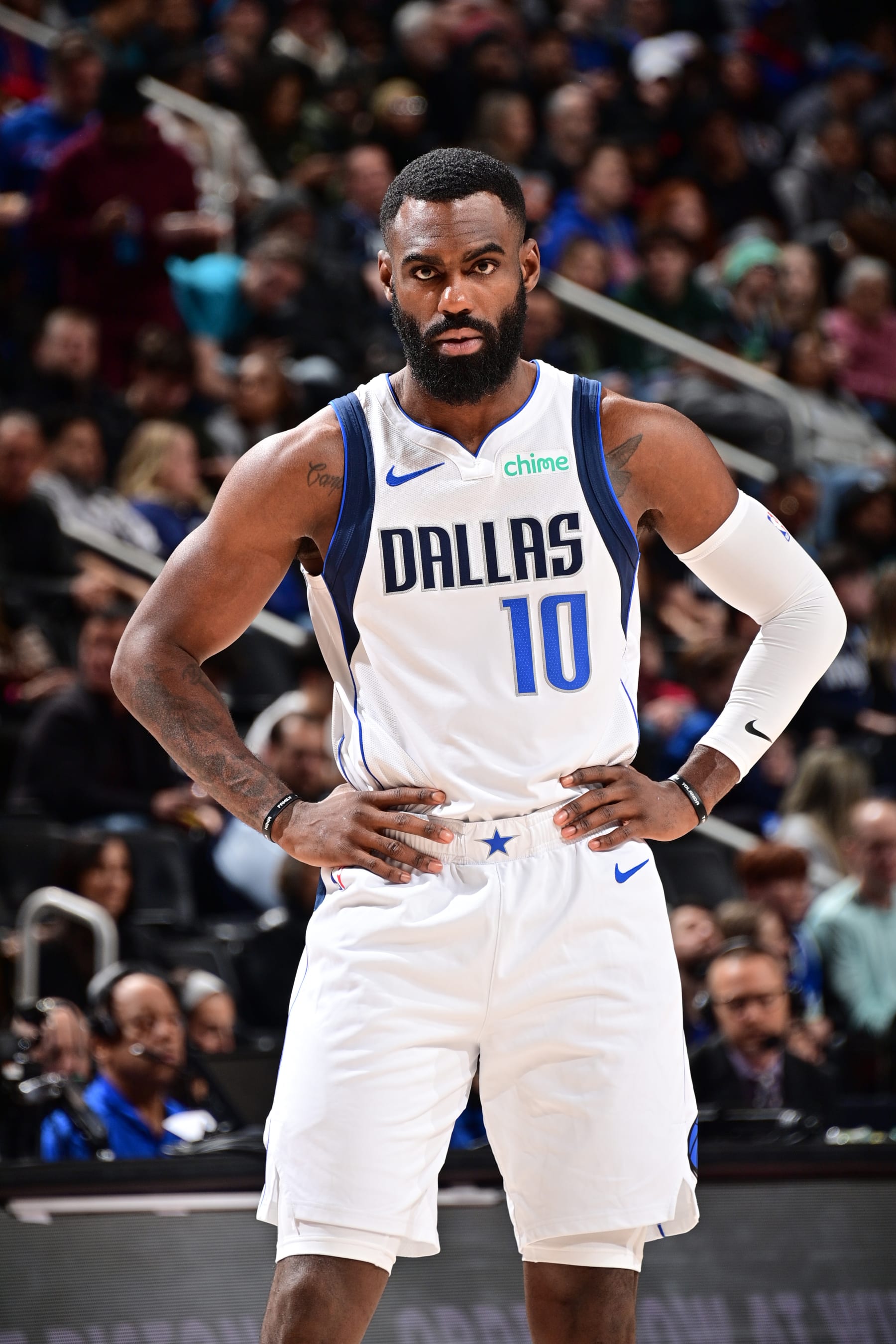DETROIT, MI - MARCH 9: Tim Hardaway Jr. #10 of the Dallas Mavericks looks on during the game against the Detroit Pistons on March 9, 2024 at Little Caesars Arena in Detroit, Michigan. NOTE TO USER: User expressly acknowledges and agrees that, by downloading and/or using this photograph, User is consenting to the terms and conditions of the Getty Images License Agreement. Mandatory Copyright Notice: Copyright 2024 NBAE (Photo by Chris Schwegler/NBAE via Getty Images)