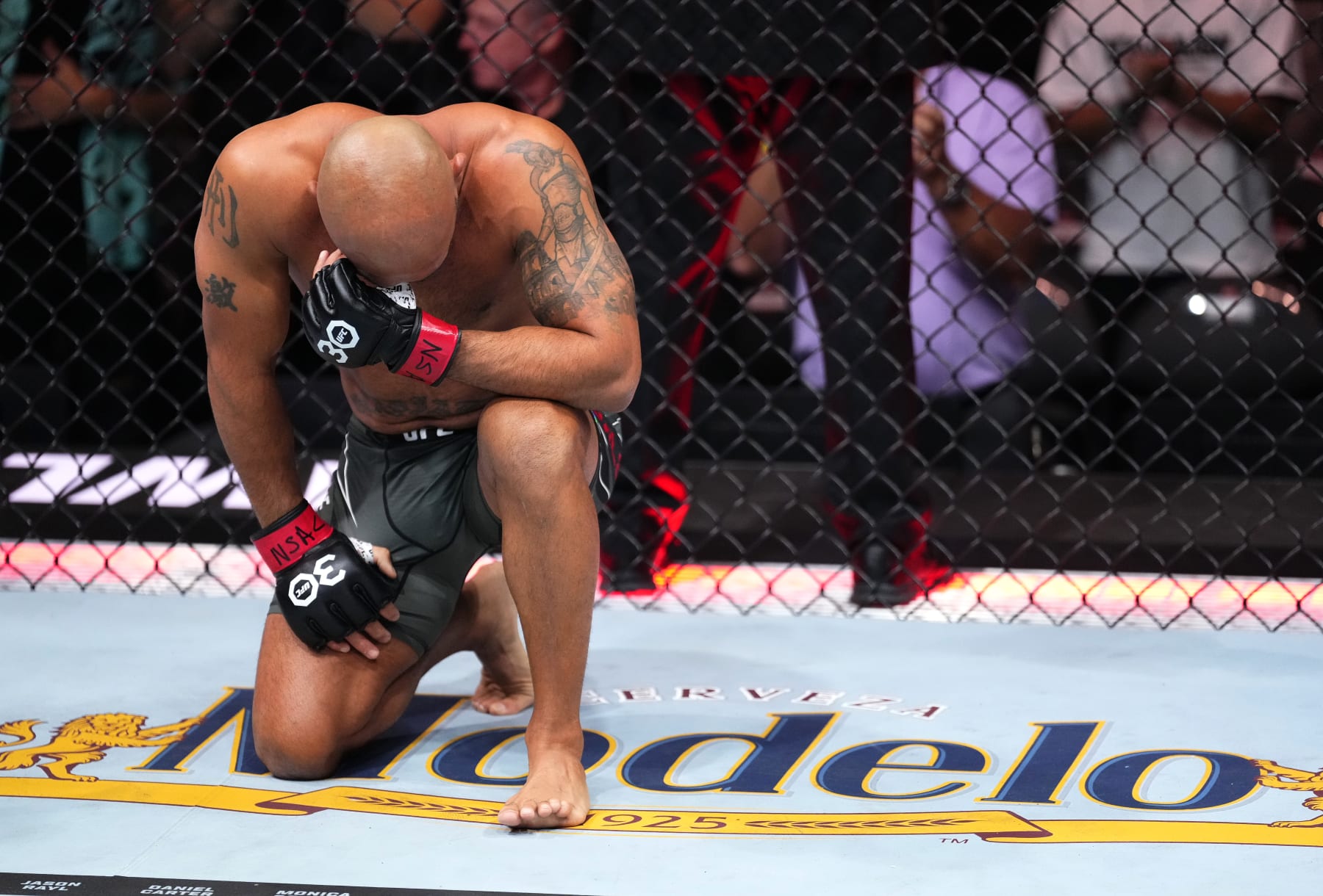 LAS VEGAS, NEVADA - JULY 08: Robbie Lawler reacts to the end of his fight in a welterweight fight during the UFC 290 event at T-Mobile Arena on July 08, 2023 in Las Vegas, Nevada. (Photo by Jeff Bottari/Zuffa LLC via Getty Images) LAS VEGAS, NEVADA - JULY 08: Robbie Lawler reacts to the end of his fight in a welterweight fight during the UFC 290 event at T-Mobile Arena on July 08, 2023 in Las Vegas, Nevada. (Photo by Jeff Bottari/Zuffa LLC via Getty Images)