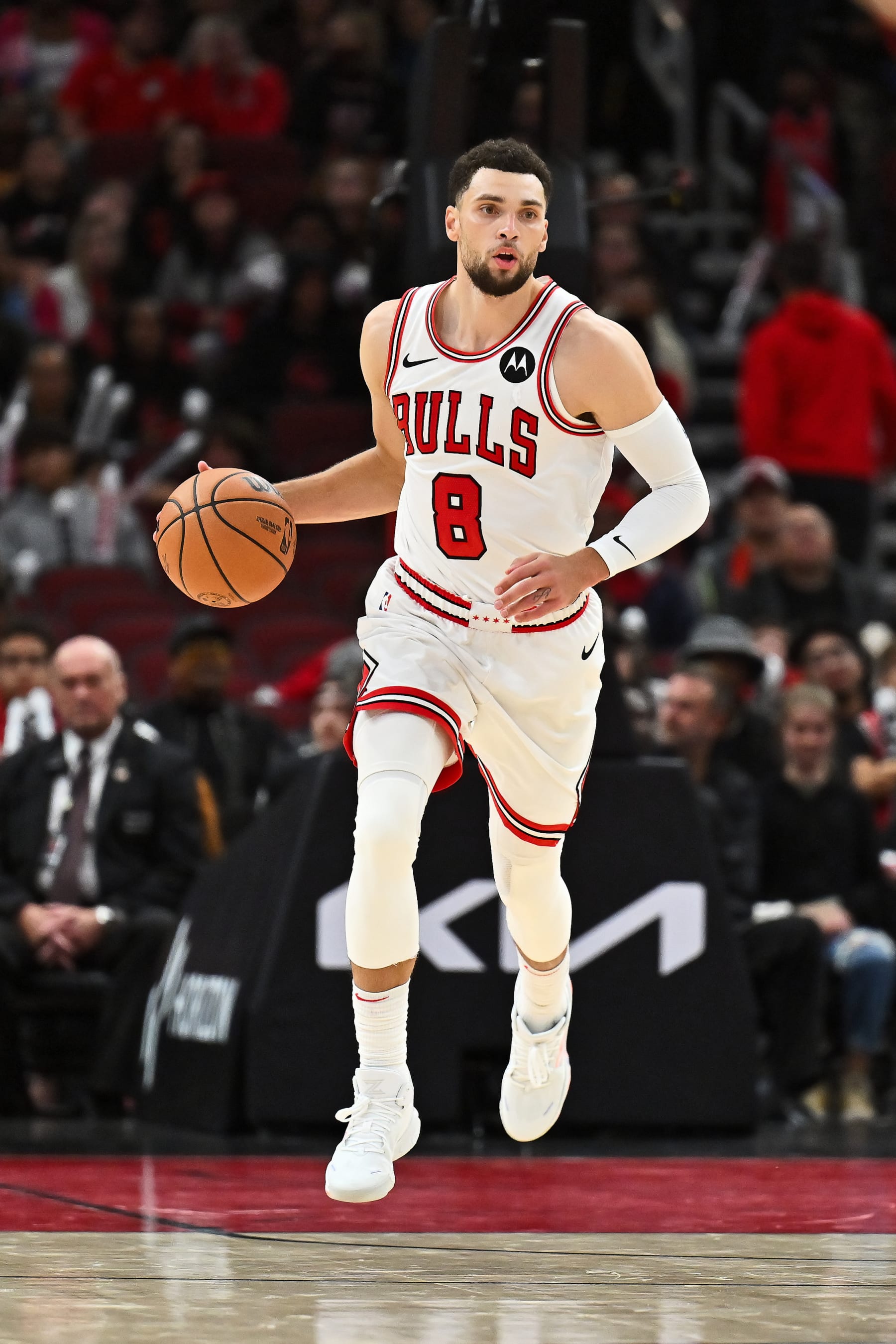 CHICAGO, ILLINOIS - NOVEMBER 15:  Zach Lavine #8 of the Chicago Bulls controls the ball against the Orlando Magic on November 15, 2023 at United Center in Chicago, Illinois.   NOTE TO USER: User expressly acknowledges and agrees that, by downloading and or using this photograph, User is consenting to the terms and conditions of the Getty Images License Agreement.  (Photo by Jamie Sabau/Getty Images)