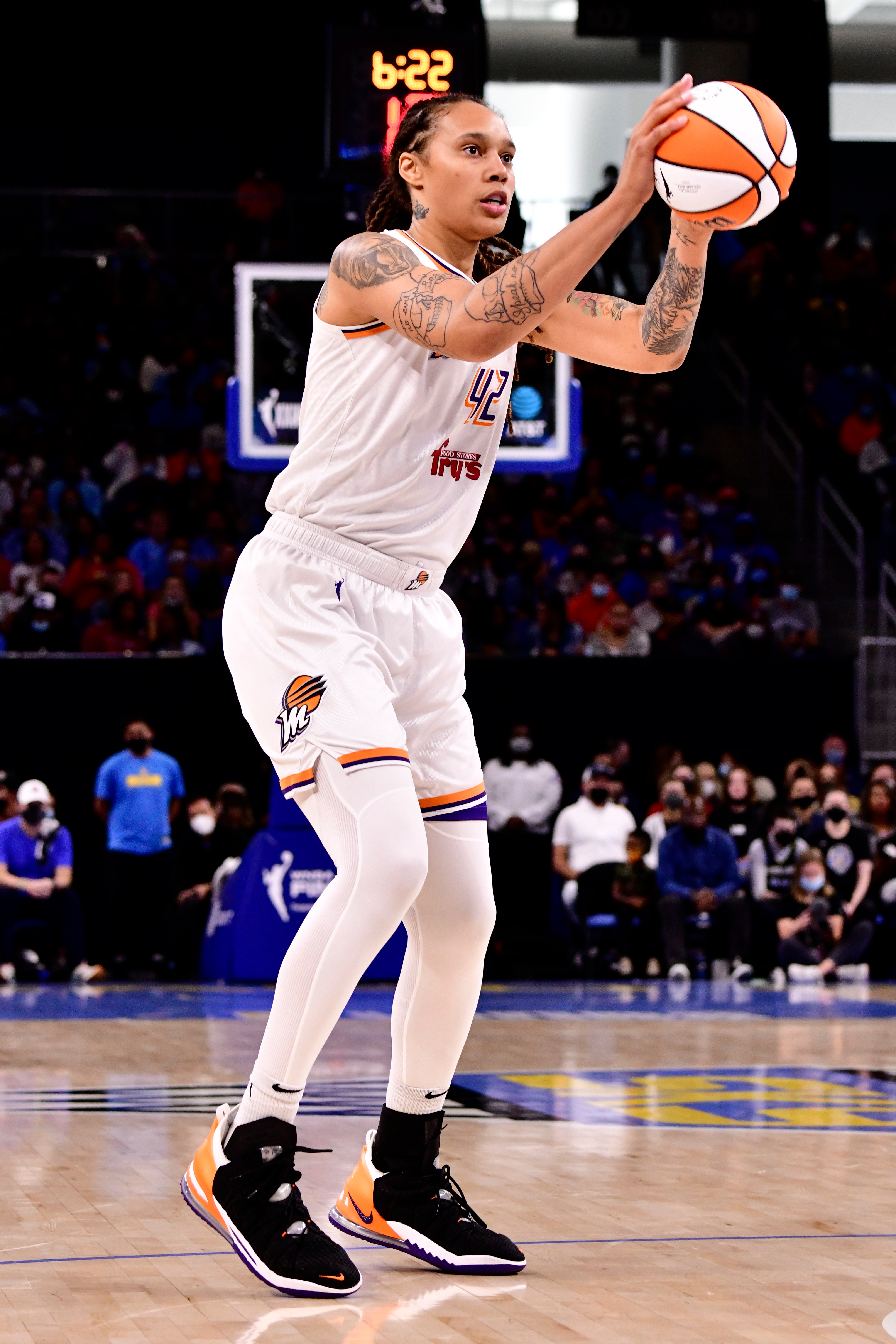 CHICAGO, IL - OCTOBER 17: Brittney Griner #42 of the Phoenix Mercury shoots the ball against the Chicago Sky during Game Four of the 2021 WNBA Finals on October 17, 2021 at the Wintrust Arena in Chicago, Illinois. NOTE TO USER: User expressly acknowledges and agrees that, by downloading and or using this photograph, user is consenting to the terms and conditions of the Getty Images License Agreement.  Mandatory Copyright Notice: Copyright 2021 NBAE (Photo by Barry Gossage/NBAE via Getty Images)