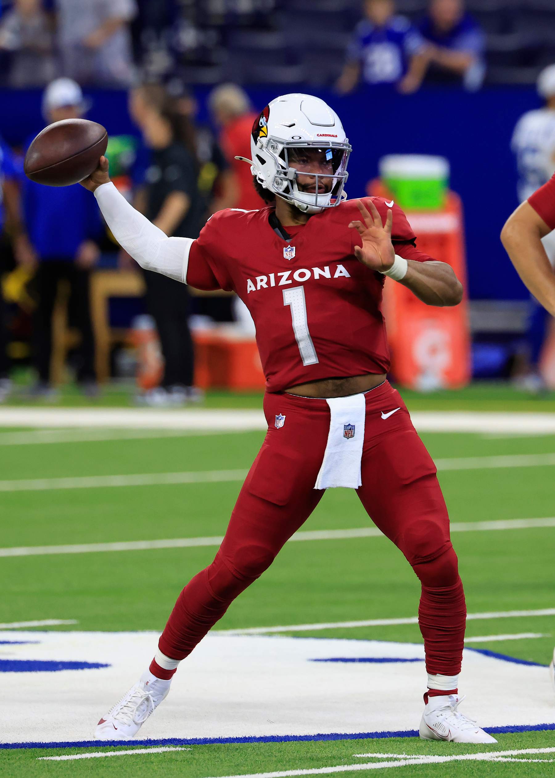 INDIANAPOLIS, INDIANA - AUGUST 17: Kyler Murray #1 of the Arizona Cardinals warms up prior to the game against the Indianapolis Colts at Lucas Oil Stadium on August 17, 2024 in Indianapolis, Indiana. (Photo by Justin Casterline/Getty Images)
