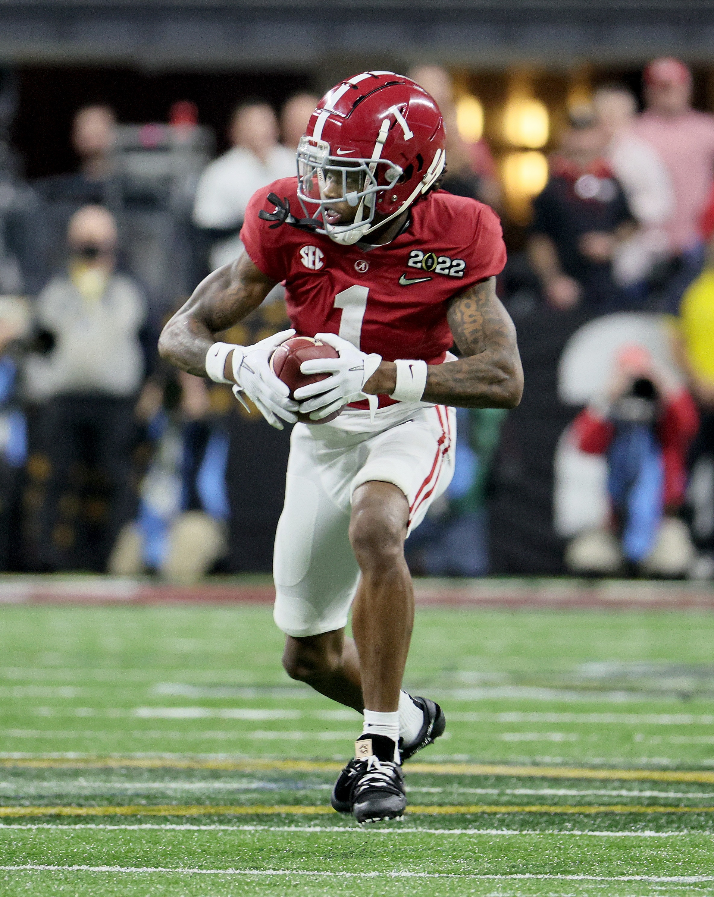 INDIANAPOLIS, INDIANA - JANUARY 10:  Jameson Williams #1 of the Alabama Crimson Tide against the Georgia Bulldogs at Lucas Oil Stadium on January 10, 2022 in Indianapolis, Indiana. (Photo by Andy Lyons/Getty Images)