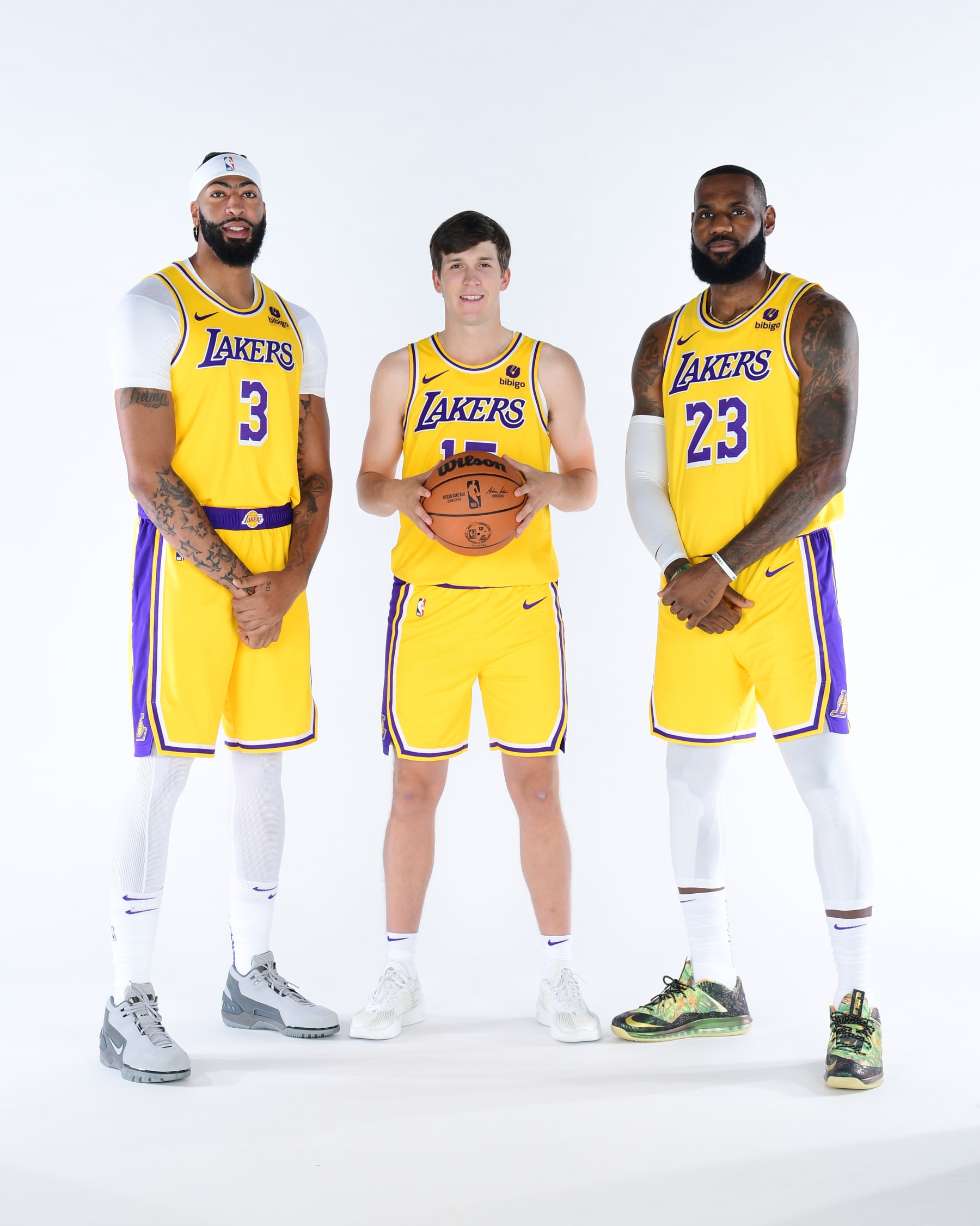 EL SEGUNDO, CA - OCTOBER 02: Anthony Davis #3, Austin Reaves #15 and LeBron James #23 of the Los Angeles Lakers pose for a portrait during 2023-24 NBA Media day at UCLA Health Training Center on October 02, 2023 in El Segundo, California. NOTE TO USER: User expressly acknowledges and agrees that, by downloading and/or using this Photograph, user is consenting to the terms and conditions of the Getty Images License Agreement. Mandatory Copyright Notice: Copyright 2023 NBAE (Photo by Adam Pantozzi/NBAE via Getty Images)