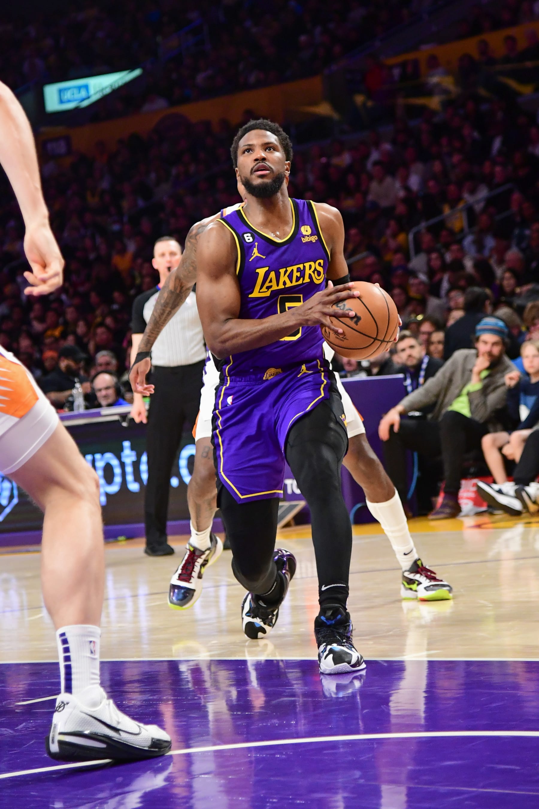 LOS ANGELES, CA - APRIL 7:  Malik Beasley #5 of the Los Angeles Lakers goes to the basket during the game on April 7, 2023 at Crypto.Com Arena in Los Angeles, California. NOTE TO USER: User expressly acknowledges and agrees that, by downloading and/or using this Photograph, user is consenting to the terms and conditions of the Getty Images License Agreement. Mandatory Copyright Notice: Copyright 2023 NBAE (Photo by Adam Pantozzi/NBAE via Getty Images)