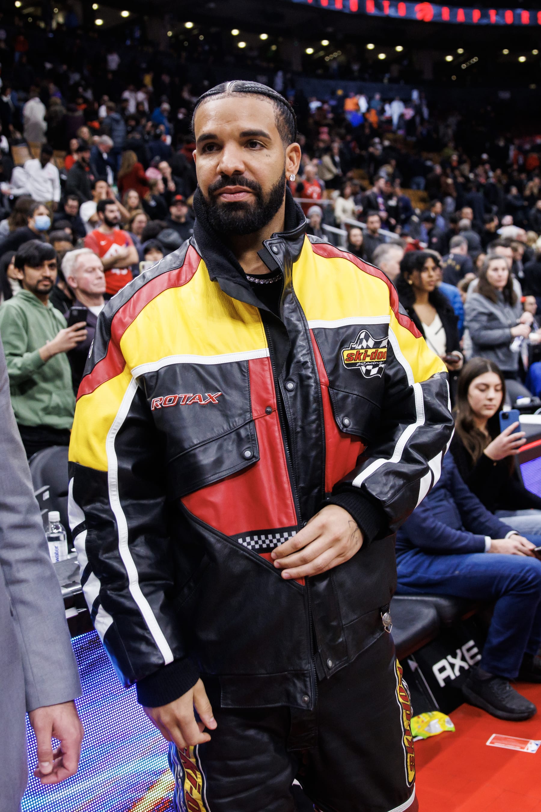 TORONTO, ON - DECEMBER 27: Rapper Drake leaves the court following the NBA game between the Toronto Raptors and the LA Clippers at Scotiabank Arena on December 27, 2022 in Toronto, Canada. NOTE TO USER: User expressly acknowledges and agrees that, by downloading and or using this photograph, User is consenting to the terms and conditions of the Getty Images License Agreement. (Photo by Cole Burston/Getty Images)