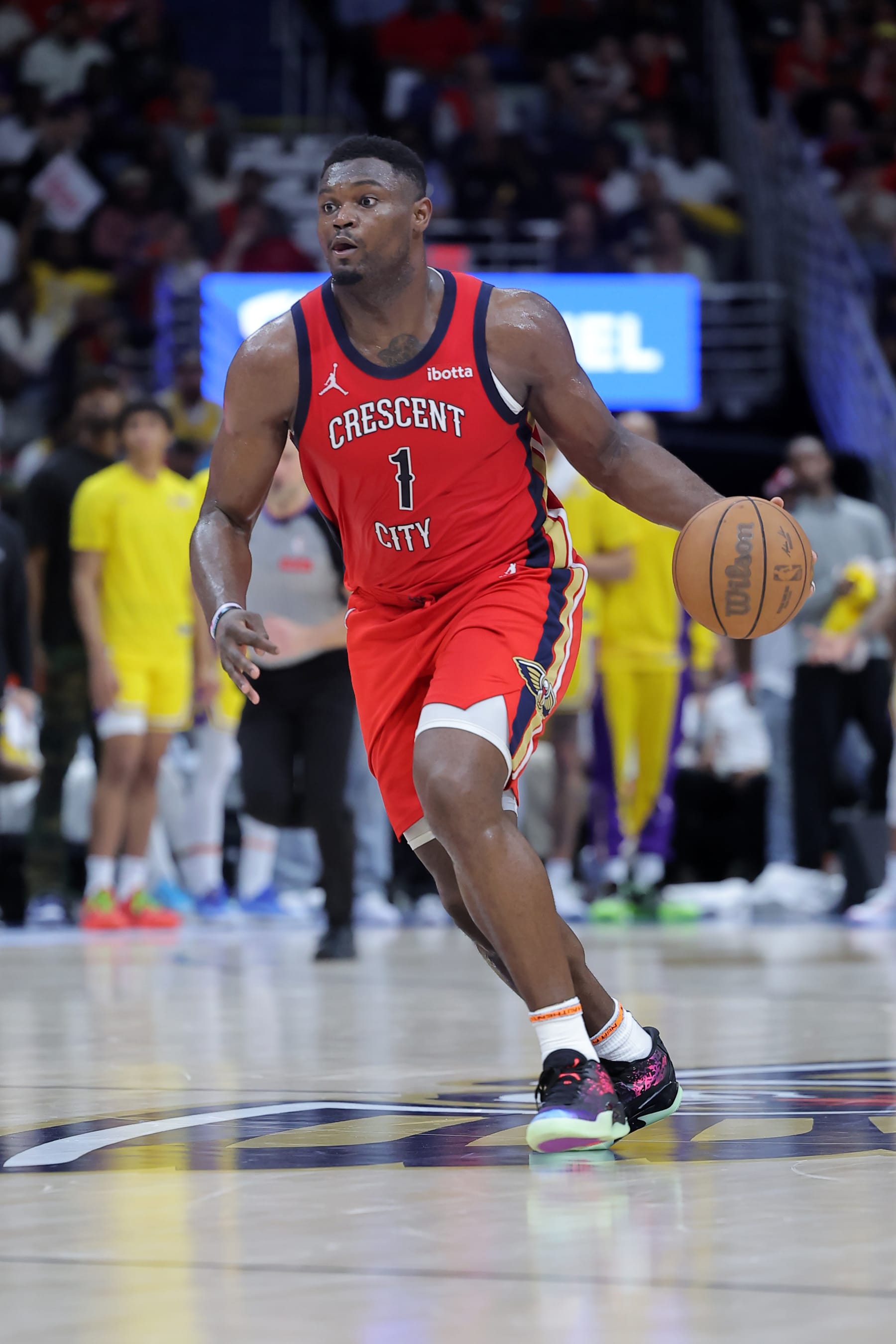 NEW ORLEANS, LOUISIANA - APRIL 16: Zion Williamson #1 of the New Orleans Pelicans drives with the ball against the Los Angeles Lakers during a play-in tournament game at the Smoothie King Center on April 16, 2024 in New Orleans, Louisiana. NOTE TO USER: User expressly acknowledges and agrees that, by downloading and or using this Photograph, user is consenting to the terms and conditions of the Getty Images License Agreement. (Photo by Jonathan Bachman/Getty Images)