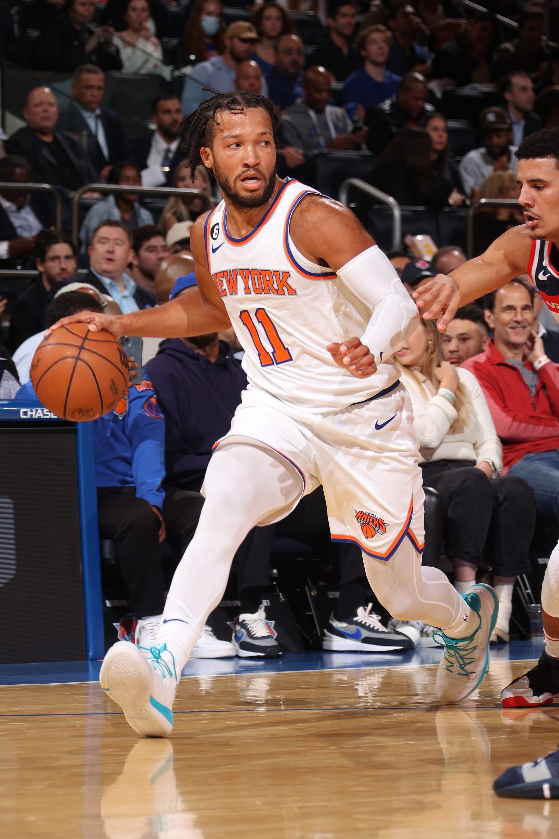 NEW YORK, NY - OCTOBER 14: Jalen Brunson #11 of the New York Knicks drives to the basket against the Washington Wizards during a preseason game on October 14, 2022 at Madison Square Garden in New York City, New York. NOTE TO USER: User expressly acknowledges and agrees that, by downloading and or using this photograph, User is consenting to the terms and conditions of the Getty Images License Agreement. Mandatory Copyright Notice: Copyright 2022 NBAE (Photo by Nathaniel S. Butler/NBAE via Getty Images)