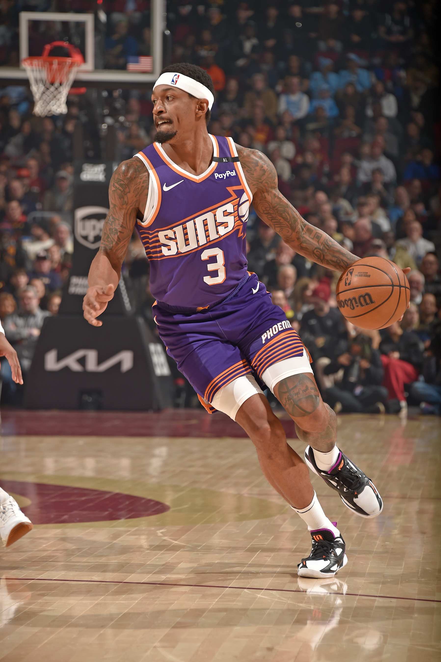 CLEVELAND, OH - JANUARY 20: Bradley Beal #3 of the Phoenix Suns handles the ball during the game against the Cleveland Cavaliers on January 20, 2025 at Rocket Mortgage FieldHouse in Cleveland, Ohio. NOTE TO USER: User expressly acknowledges and agrees that, by downloading and/or using this Photograph, user is consenting to the terms and conditions of the Getty Images License Agreement. Mandatory Copyright Notice: Copyright 2025 NBAE (Photo by David Liam Kyle/NBAE via Getty Images)