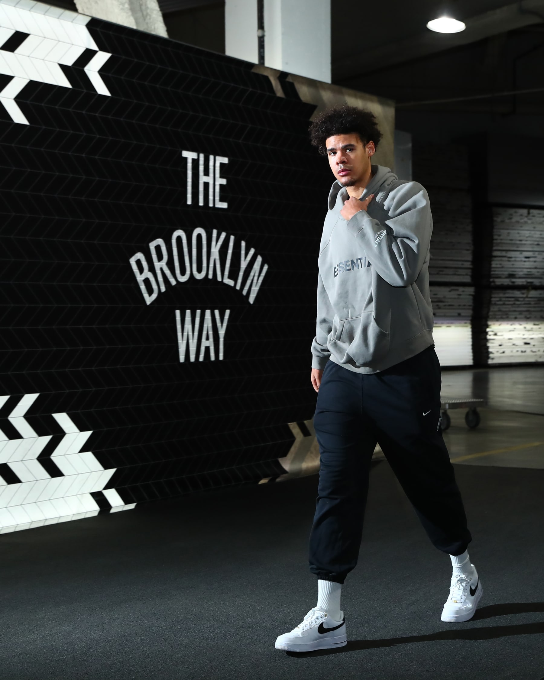 BROOKLYN, NY - FEBRUARY 11: Cameron Johnson #2 of the Brooklyn Nets arrives to the arena before the game against the Philadelphia 76ers on February 11, 2023 at Barclays Center in Brooklyn, New York. NOTE TO USER: User expressly acknowledges and agrees that, by downloading and or using this Photograph, user is consenting to the terms and conditions of the Getty Images License Agreement. Mandatory Copyright Notice: Copyright 2023 NBAE (Photo by David L. Nemec/NBAE via Getty Images)
