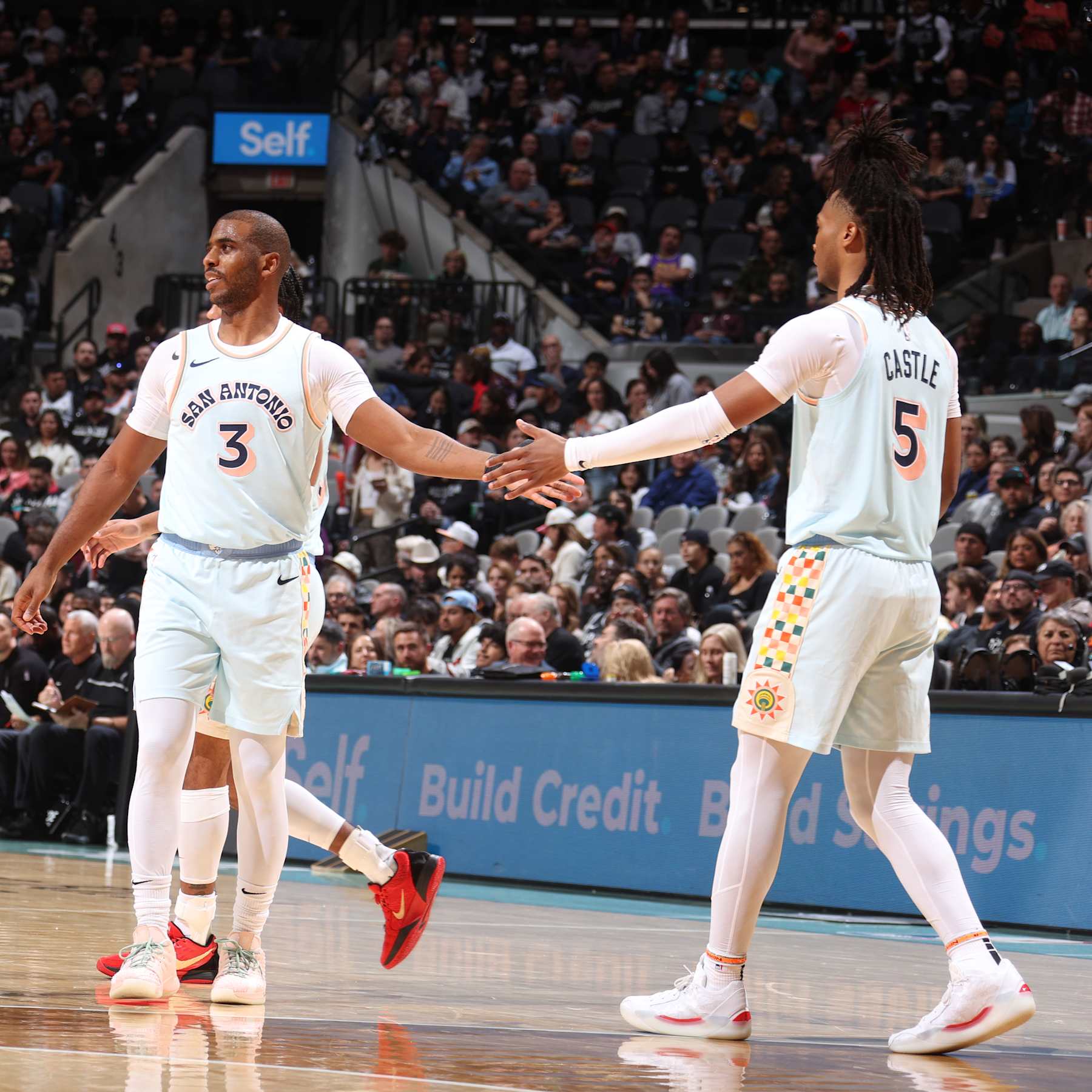 Chris Paul and Stephon Castle