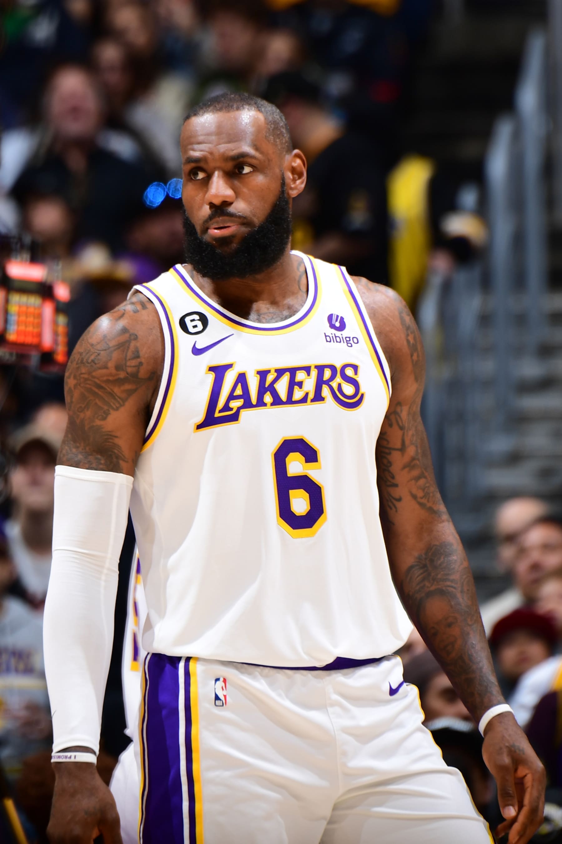 LOS ANGELES, CA - MARCH 26: LeBron James #6 of the Los Angeles Lakers looks on during the game against the Chicago Bulls on March 26, 2023 at Crypto.Com Arena in Los Angeles, California. NOTE TO USER: User expressly acknowledges and agrees that, by downloading and/or using this Photograph, user is consenting to the terms and conditions of the Getty Images License Agreement. Mandatory Copyright Notice: Copyright 2023 NBAE (Photo by Adam Pantozzi/NBAE via Getty Images)