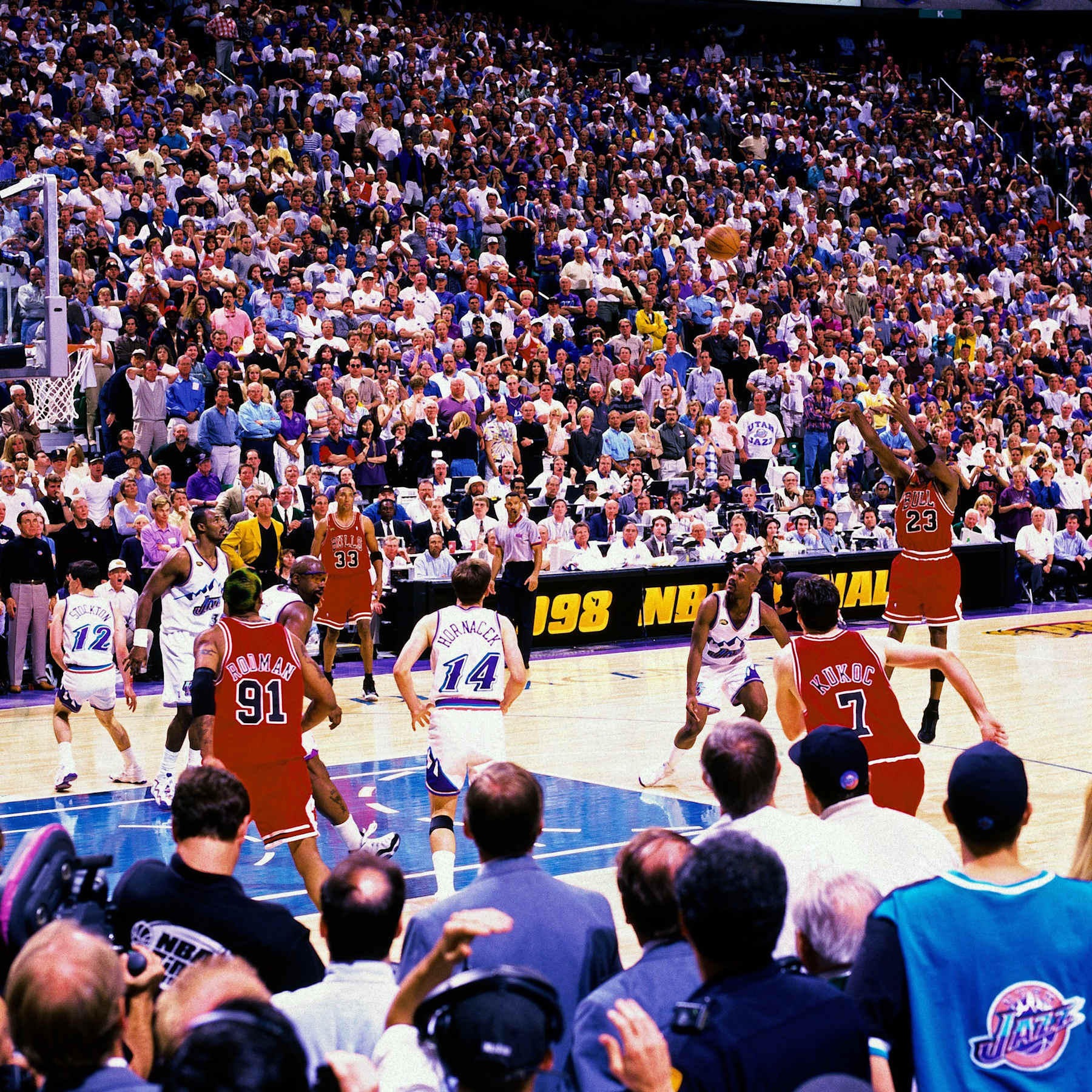 SALT LAKE CITY, UT - JUNE 14:  Michael Jordan #23 of the Chicago Bulls hits the game winning shot against the Utah Jazz during Game Six of the 1998 NBA Finals played June 14, 1998 at the Delta Center in Salt Lake City, Utah. The Chicago Bulls defeated the Utah Jazz 4-2 to win the NBA Championship. NOTE TO USER: User expressly acknowledges that, by downloading and or using this photograph, User is consenting to the terms and conditions of the Getty Images License agreement. Mandatory Copyright Notice: Copyright 1998 NBAE (Photo by Fernando Medina/NBAE via Getty Images)
