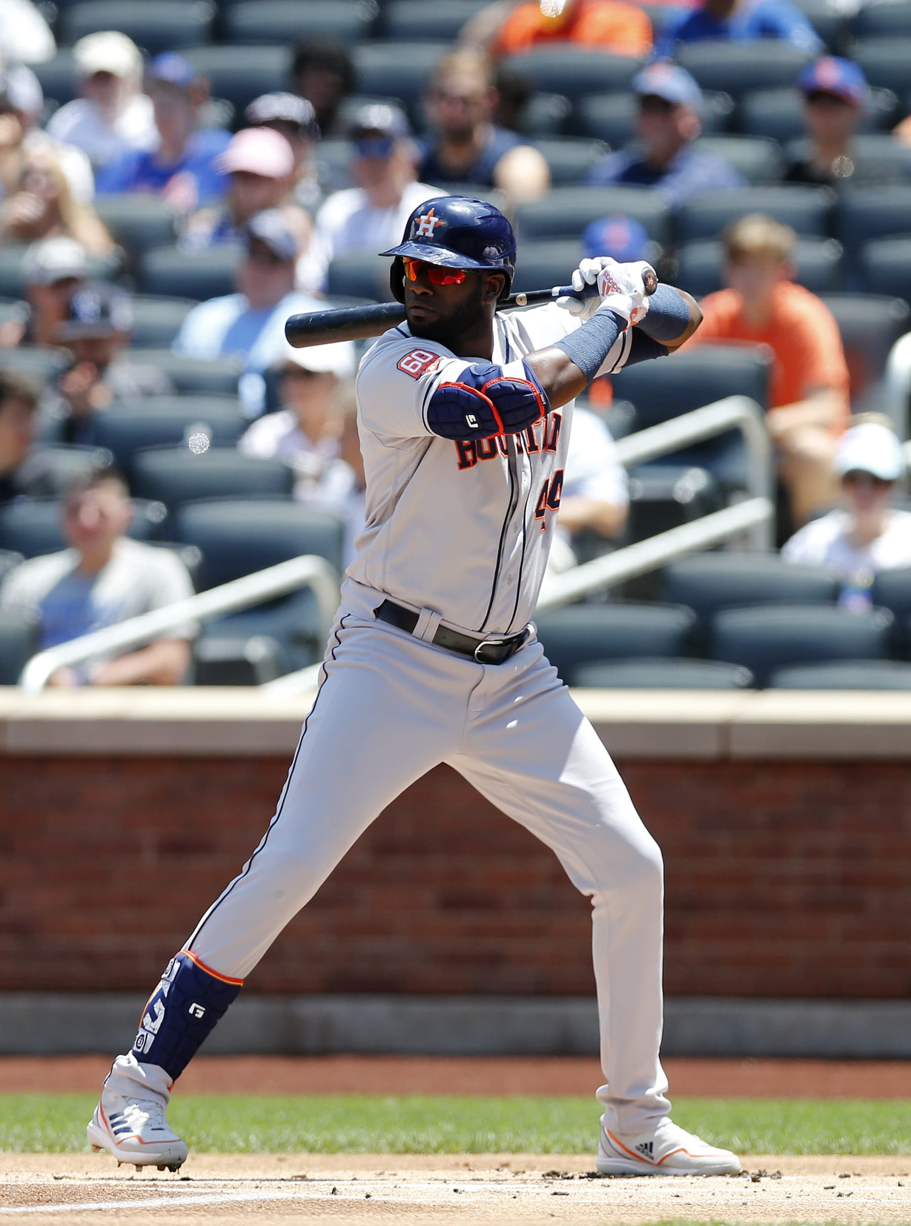 NEW YORK, NEW YORK - JUNE 29: (NEW YORK DAILIES OUT)  Yordan Alvarez #44 of the Houston Astros in action against the New York Mets at Citi Field on June 29, 2022 in New York City. The Astros defeated the Mets 2-0. (Photo by Jim McIsaac/Getty Images)