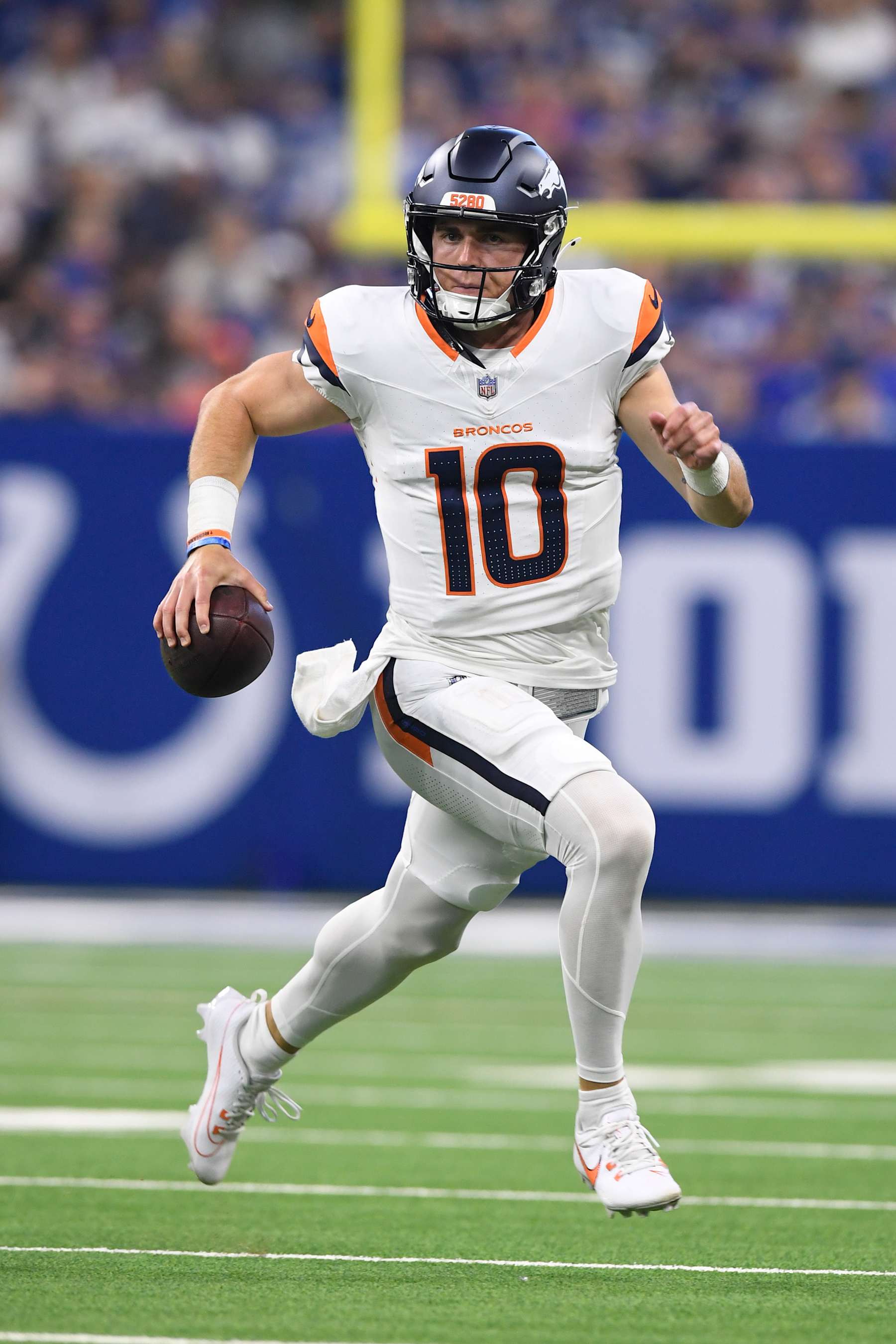INDIANAPOLIS, IN - AUGUST 11: Denver Broncos Quarterback Bo Nix (10) scrambles during the NFL Preseason game between the Denver Broncos and the Indianapolis Colts on August 11, 2024, at Lucas Oil Stadium in Indianapolis, Indiana. (Photo by Michael Allio/Icon Sportswire via Getty Images)