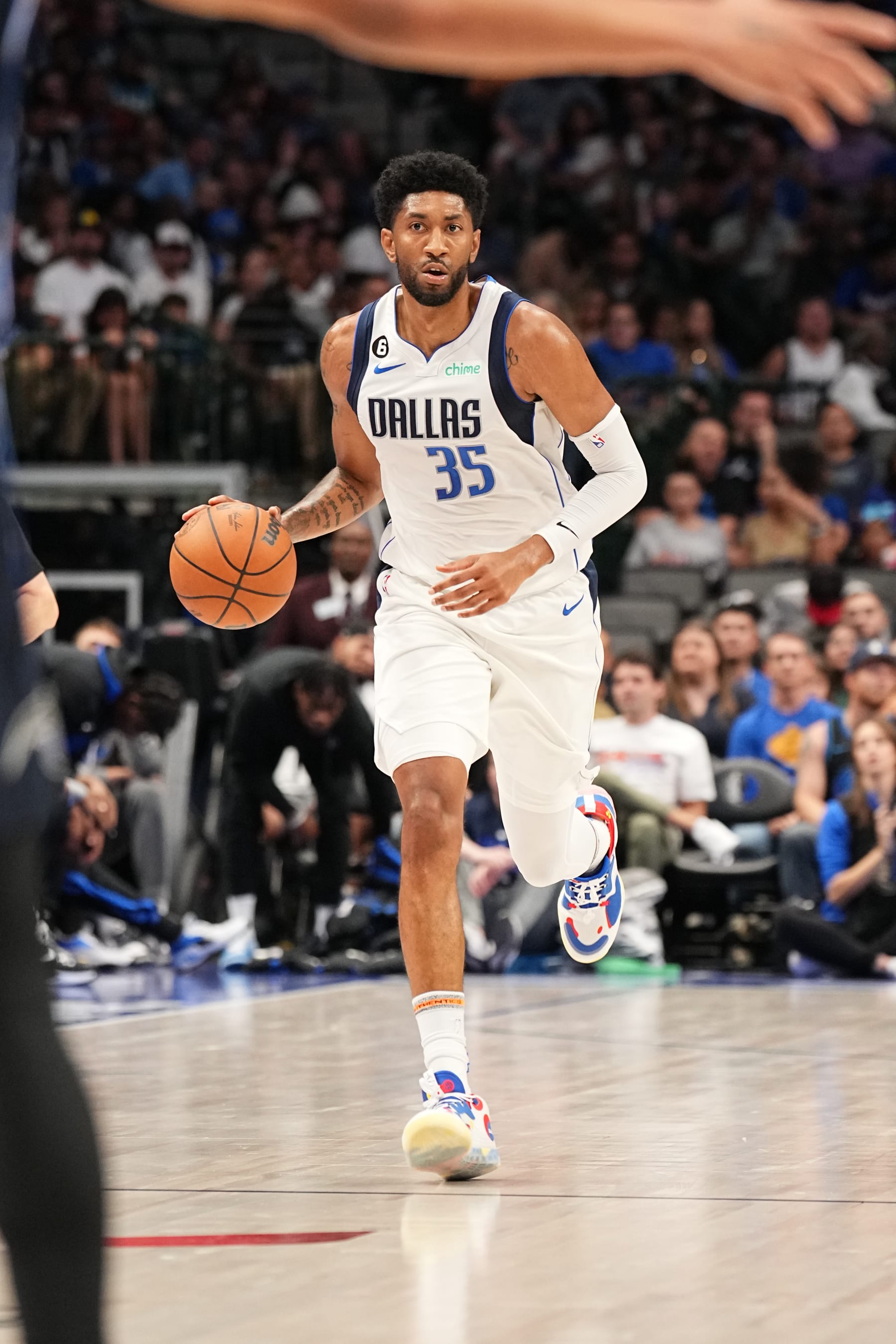 DALLAS, TX - OCTOBER 7: Christian Wood #35 of the Dallas Mavericks dribbles the ball against the Orlando Magic during a preseason game on October 7, 2022 at the American Airlines Center in Dallas, Texas. NOTE TO USER: User expressly acknowledges and agrees that, by downloading and or using this photograph, User is consenting to the terms and conditions of the Getty Images License Agreement. Mandatory Copyright Notice: Copyright 2022 NBAE (Photo by Glenn James/NBAE via Getty Images)
