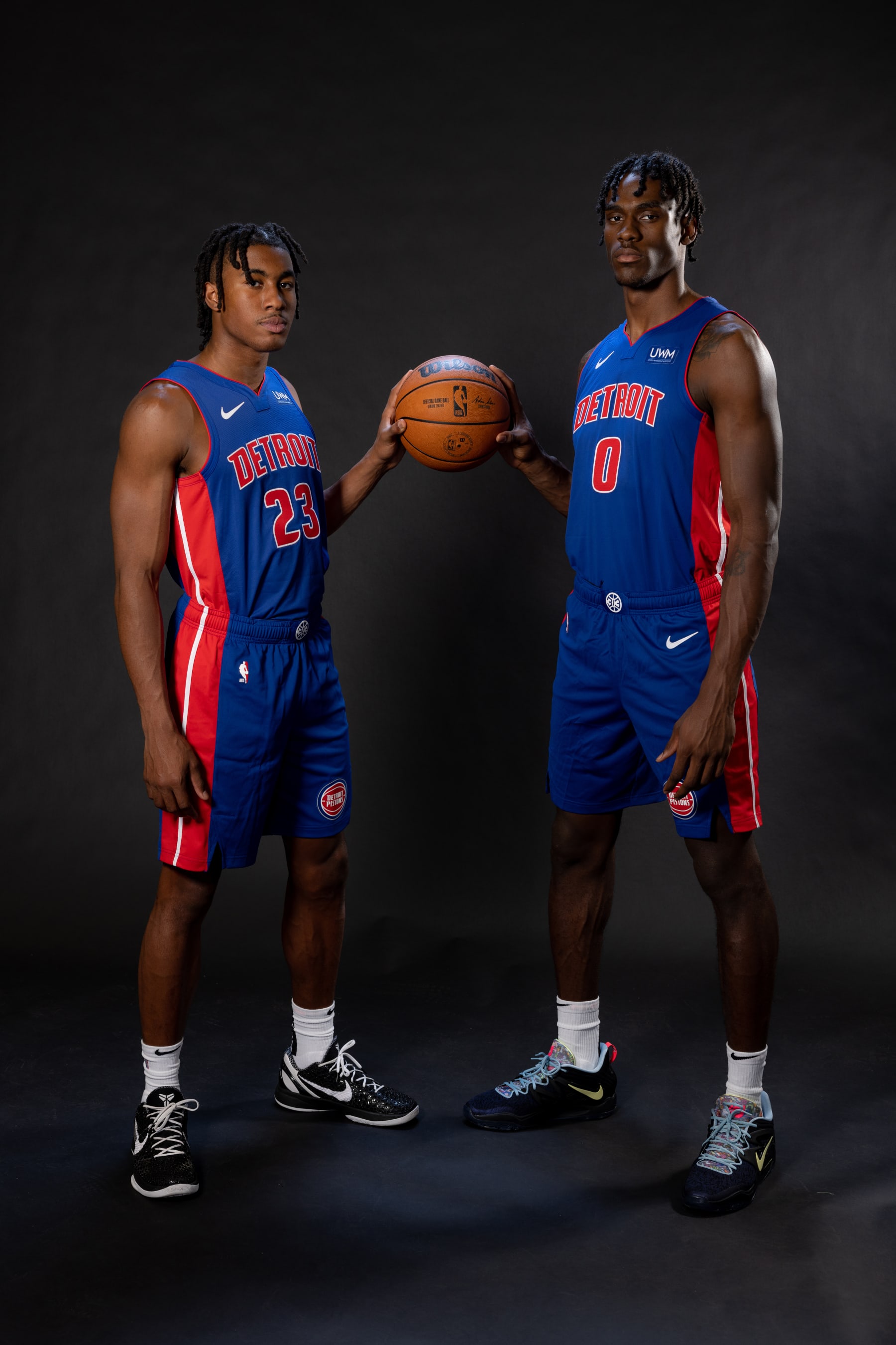 LAS VEGAS, NV - JULY 15: Jaden Ivey #23 and Jalen Duren #0 of the Detroit Pistons pose for a portrait during 2022 NBA Rookie Photo Shoot on July 15, 2022 at UNLV Campus in Las Vegas, Nevada. NOTE TO USER: User expressly acknowledges and agrees that, by downloading and/or using this Photograph, user is consenting to the terms and conditions of the Getty Images License Agreement. Mandatory Copyright Notice: Copyright 2022 NBAE (Photo by Michael J. LeBrecht II/NBAE via Getty Images)