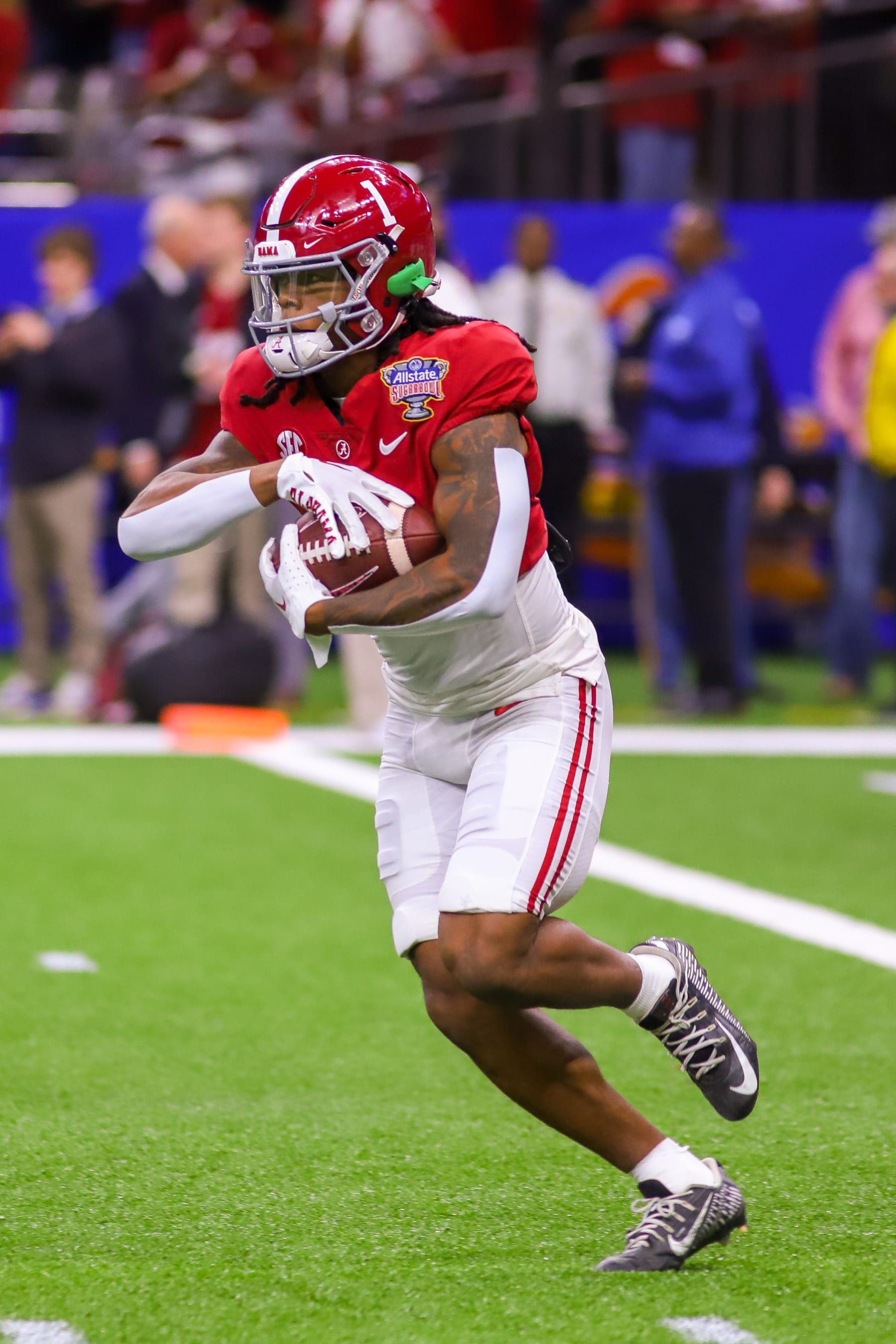 NEW ORLEANS, LA - DECEMBER 31: Alabama Crimson Tide running back Jahmyr Gibbs (1) runs during pregame warmups before the Allstate Sugar Bowl between the Alabama Crimson Tide and the Kansas State Wildcats on December 31, 2022 at the Caesars Superdome in New Orleans, LA. (Photo by Chris McDill/Icon Sportswire via Getty Images)