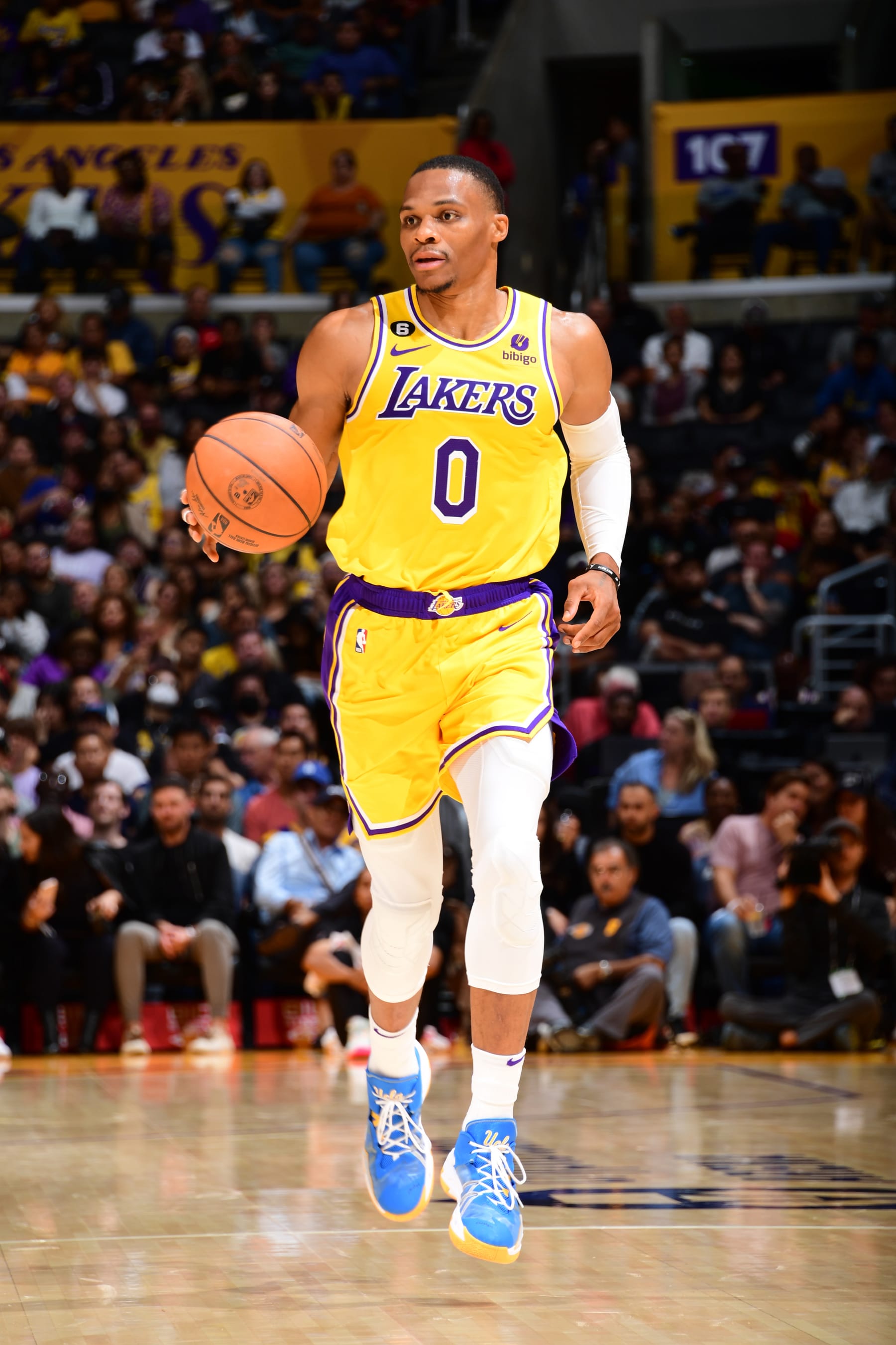 LOS ANGELES, CA - OCTOBER 3: Russell Westbrook #0 of the Los Angeles Lakers dribbles the ball against the Sacramento Kings during a preseason game on October 3, 2022 at Crypto.com Arena in Los Angeles, California. NOTE TO USER: User expressly acknowledges and agrees that, by downloading and/or using this Photograph, user is consenting to the terms and conditions of the Getty Images License Agreement. Mandatory Copyright Notice: Copyright 2022 NBAE (Photo by Adam Pantozzi/NBAE via Getty Images)