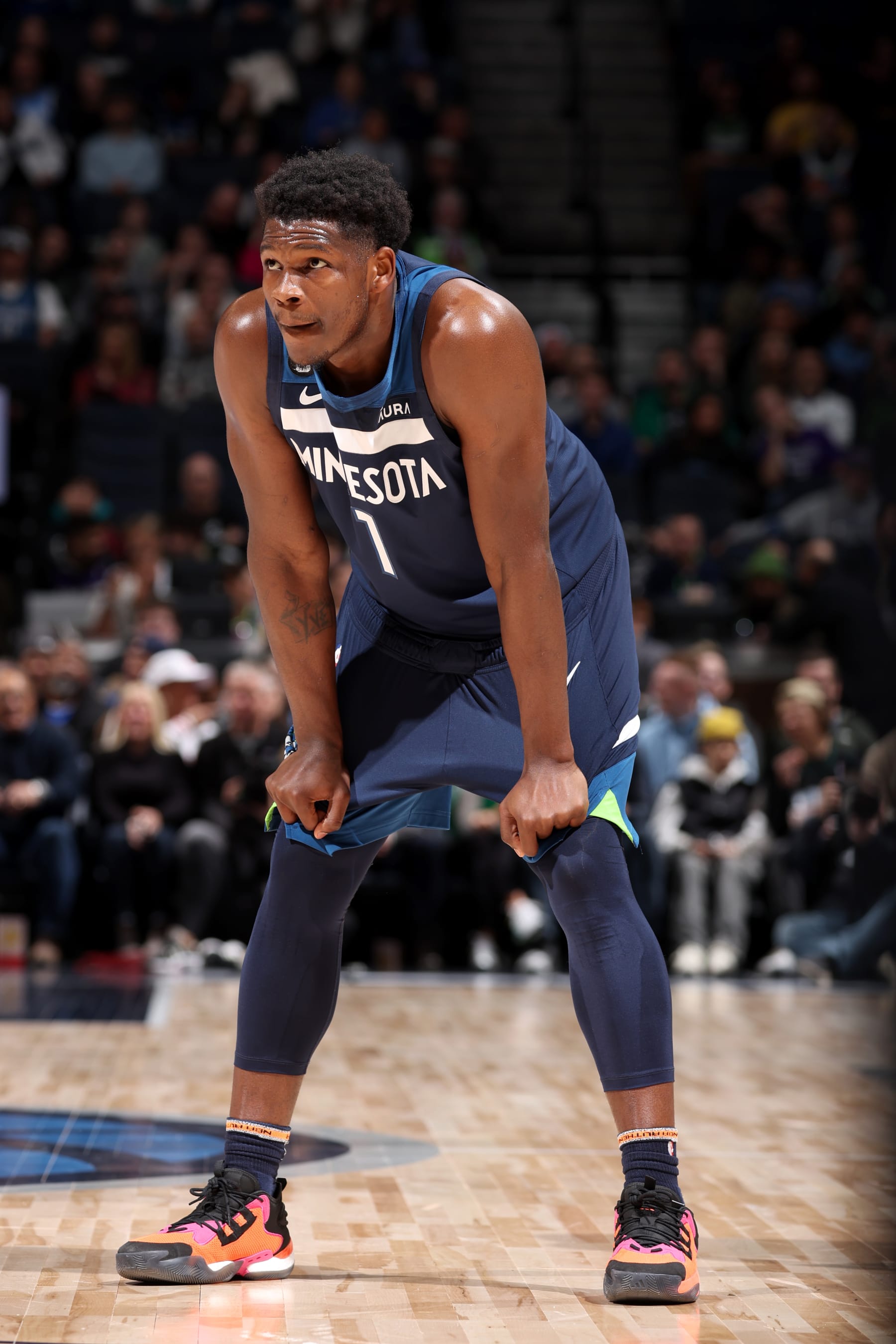MINNEAPOLIS, MN -  JANUARY 30: Anthony Edwards #1 of the Minnesota Timberwolves looks ondtg/ against the Sacramento Kings on January 30, 2023 at Target Center in Minneapolis, Minnesota. NOTE TO USER: User expressly acknowledges and agrees that, by downloading and or using this Photograph, user is consenting to the terms and conditions of the Getty Images License Agreement. Mandatory Copyright Notice: Copyright 2023 NBAE (Photo by David Sherman/NBAE via Getty Images)