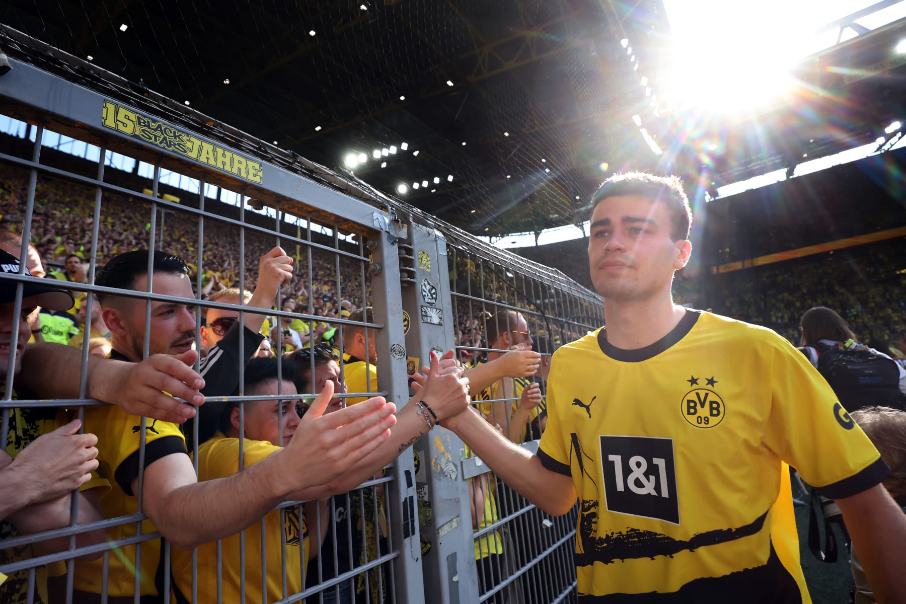 DORTMUND, GERMANY - MAY 27: Giovanni Reyna of Borussia Dortmund acknowledges the fans following the team's draw, as they finish second in the Bundesliga behind FC Bayern Munich during the Bundesliga match between Borussia Dortmund and 1. FSV Mainz 05 at Signal Iduna Park on May 27, 2023 in Dortmund, Germany. (Photo by Alex Grimm/Getty Images)