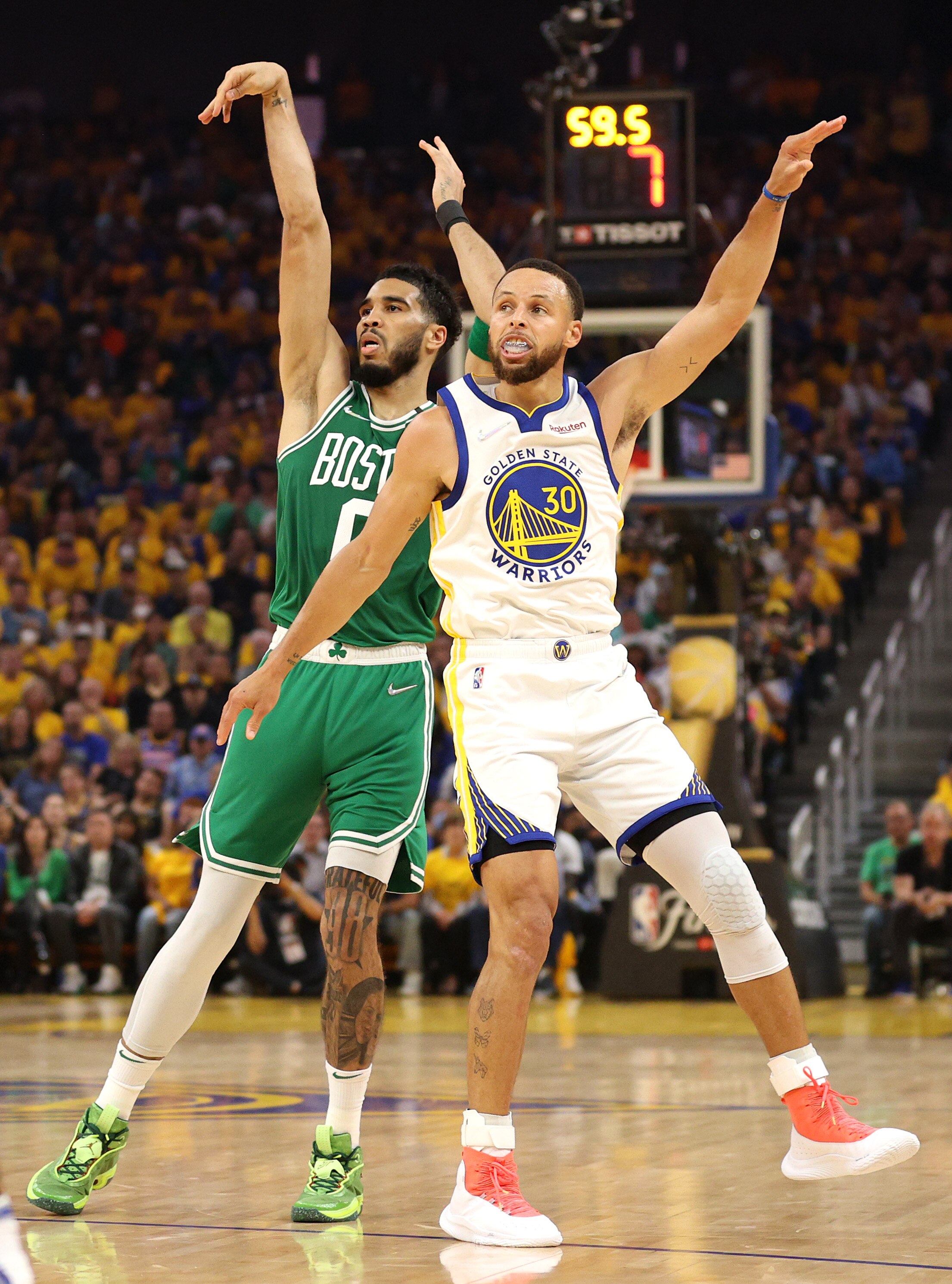 SAN FRANCISCO, CALIFORNIA - JUNE 05: Jayson Tatum #0 of the Boston Celtics shoots past Stephen Curry #30 of the Golden State Warriors during the first quarter in Game Two of the 2022 NBA Finals at Chase Center on June 05, 2022 in San Francisco, California. NOTE TO USER: User expressly acknowledges and agrees that, by downloading and/or using this photograph, User is consenting to the terms and conditions of the Getty Images License Agreement. (Photo by Ezra Shaw/Getty Images)