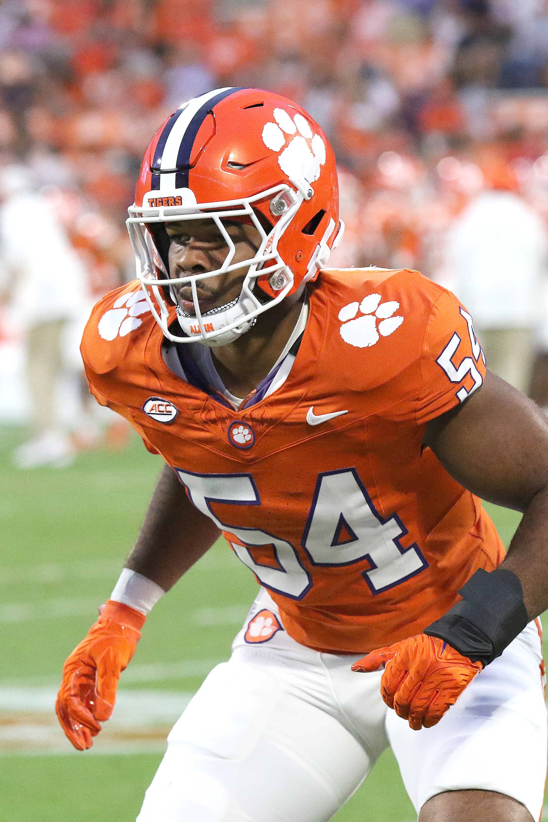 CLEMSON, SC - SEPTEMBER 16: Clemson Tigers linebacker Jeremiah Trotter Jr. (54) during a college football game between the Florida Atlantic Owls and he Clemson Tigers on September 16, 2023 at Clemson Memorial Stadium in Clemson, S.C. (Photo by John Byrum/Icon Sportswire via Getty Images)
