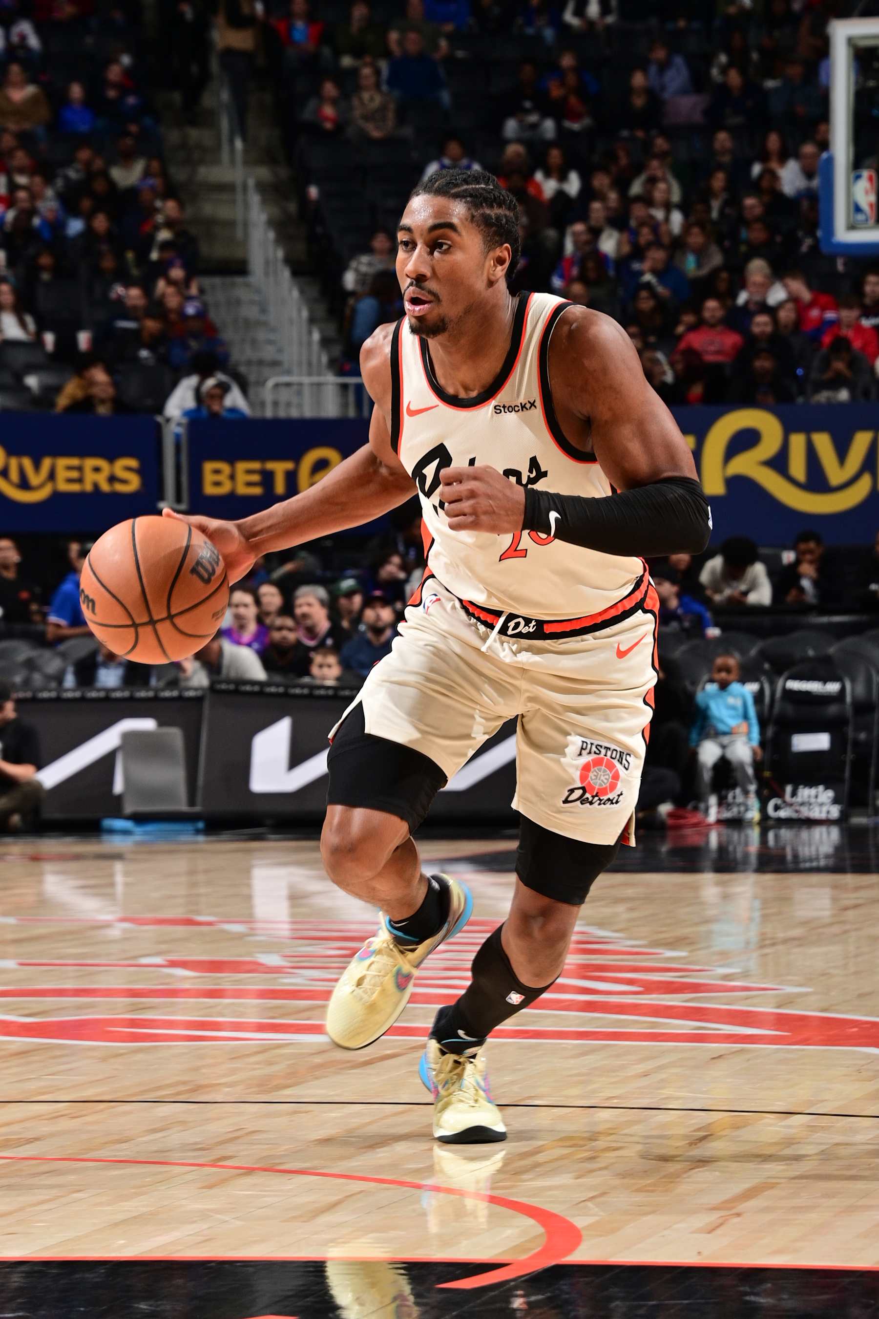 DETROIT, MI - NOVEMBER 24: Jaden Ivey #23 of the Detroit Pistons drives to the basket during the game against the Toronto Raptors on November 24, 2024 at Little Caesars Arena in Detroit, Michigan. NOTE TO USER: User expressly acknowledges and agrees that, by downloading and/or using this photograph, User is consenting to the terms and conditions of the Getty Images License Agreement. Mandatory Copyright Notice: Copyright 2024 NBAE (Photo by Chris Schwegler/NBAE via Getty Images)