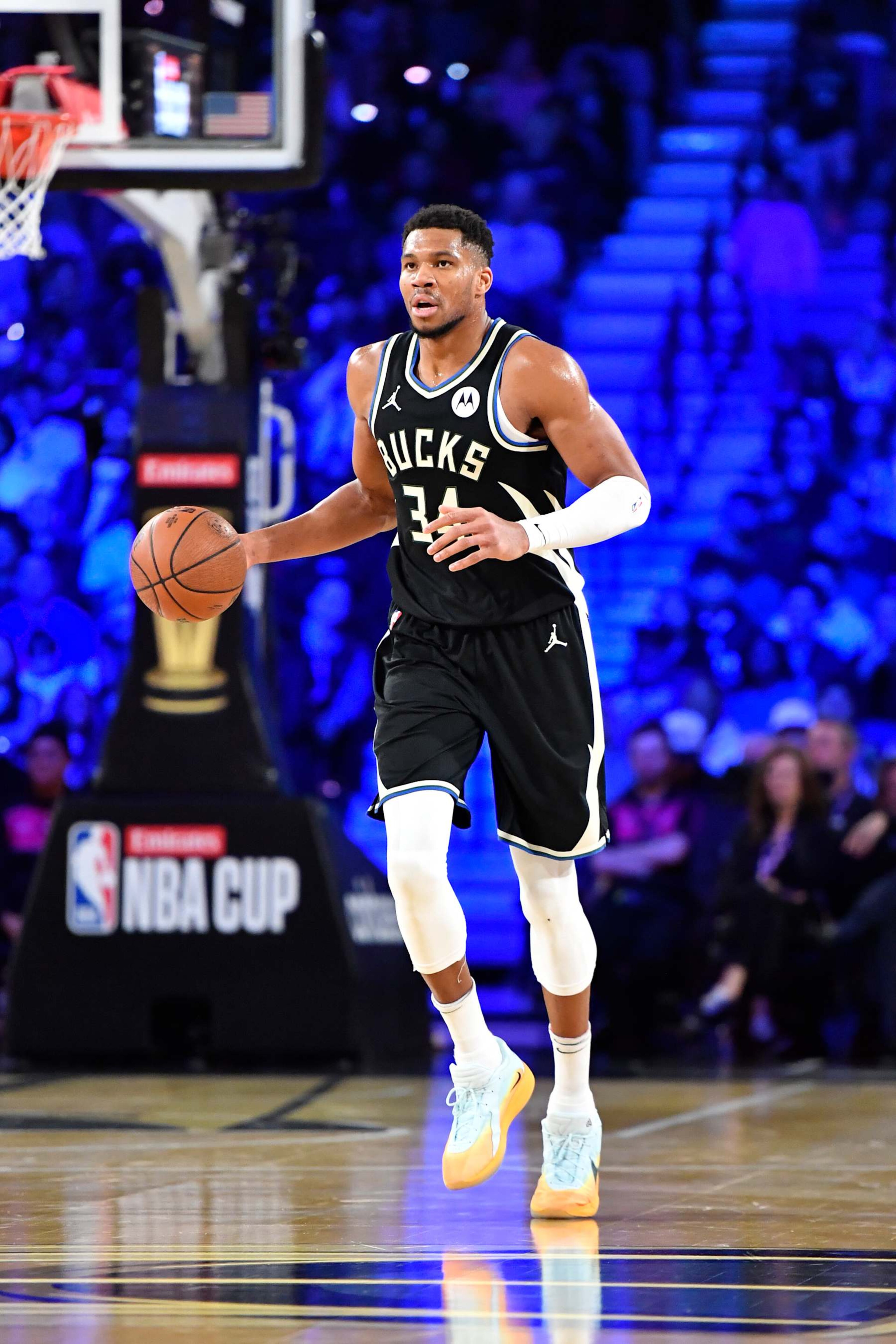 Giannis Antetokounmpo Giannis Antetokounmpo